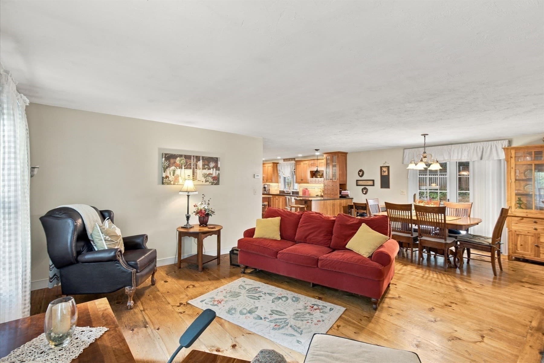 Single Family Residence at 7 Stony Brook Rd, Kingston MA 02364, Kingston, photo 11 of 42