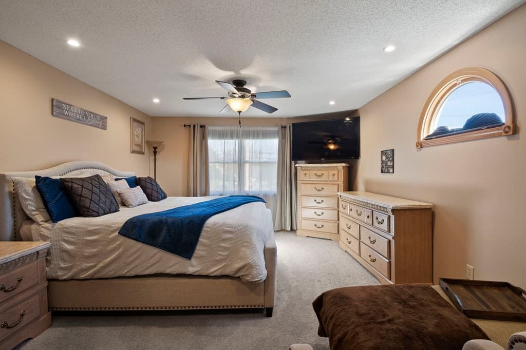 Single Family Residence at 45 Somers Rd, East Longmeadow MA 01028, East Longmeadow, photo 12 of 40