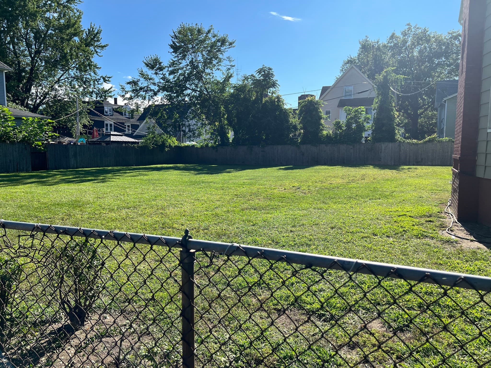 Single Family Residence at 38 Northampton Ave, Springfield MA 01109, Springfield, photo 3 of 42
