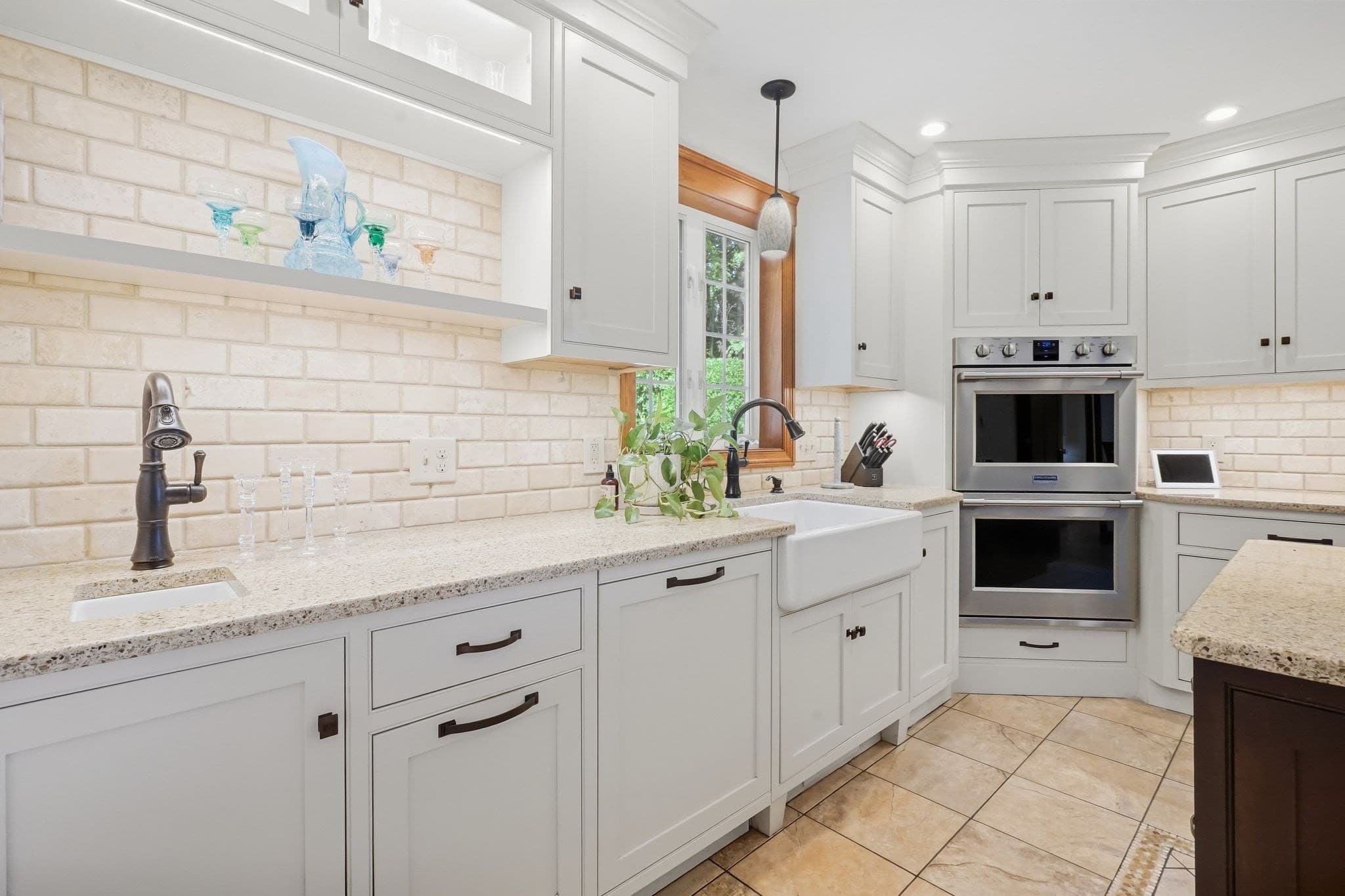Single Family Residence at 48 Scenic Rd, Westfield MA 01085, Westfield, photo 6 of 42
