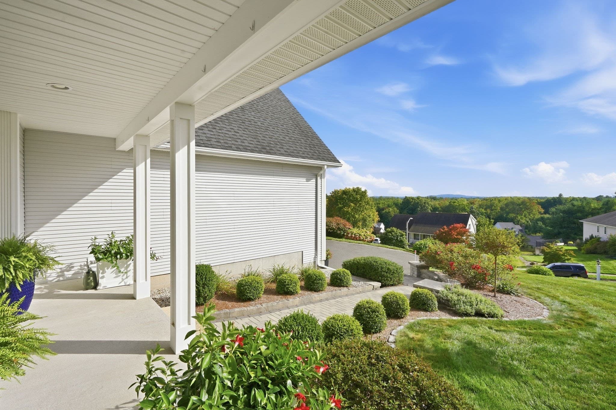 Single Family Residence at 48 Scenic Rd, Westfield MA 01085, Westfield, photo 3 of 42