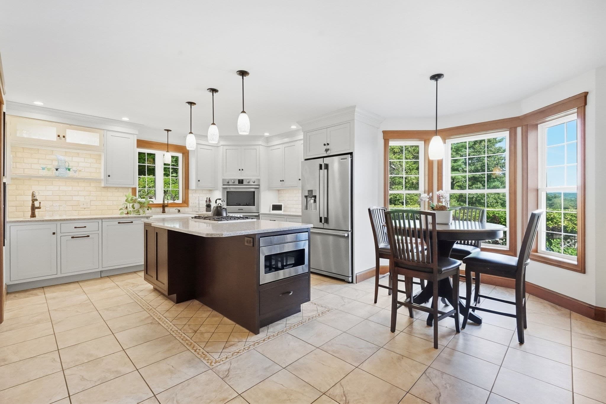 Single Family Residence at 48 Scenic Rd, Westfield MA 01085, Westfield, photo 4 of 42