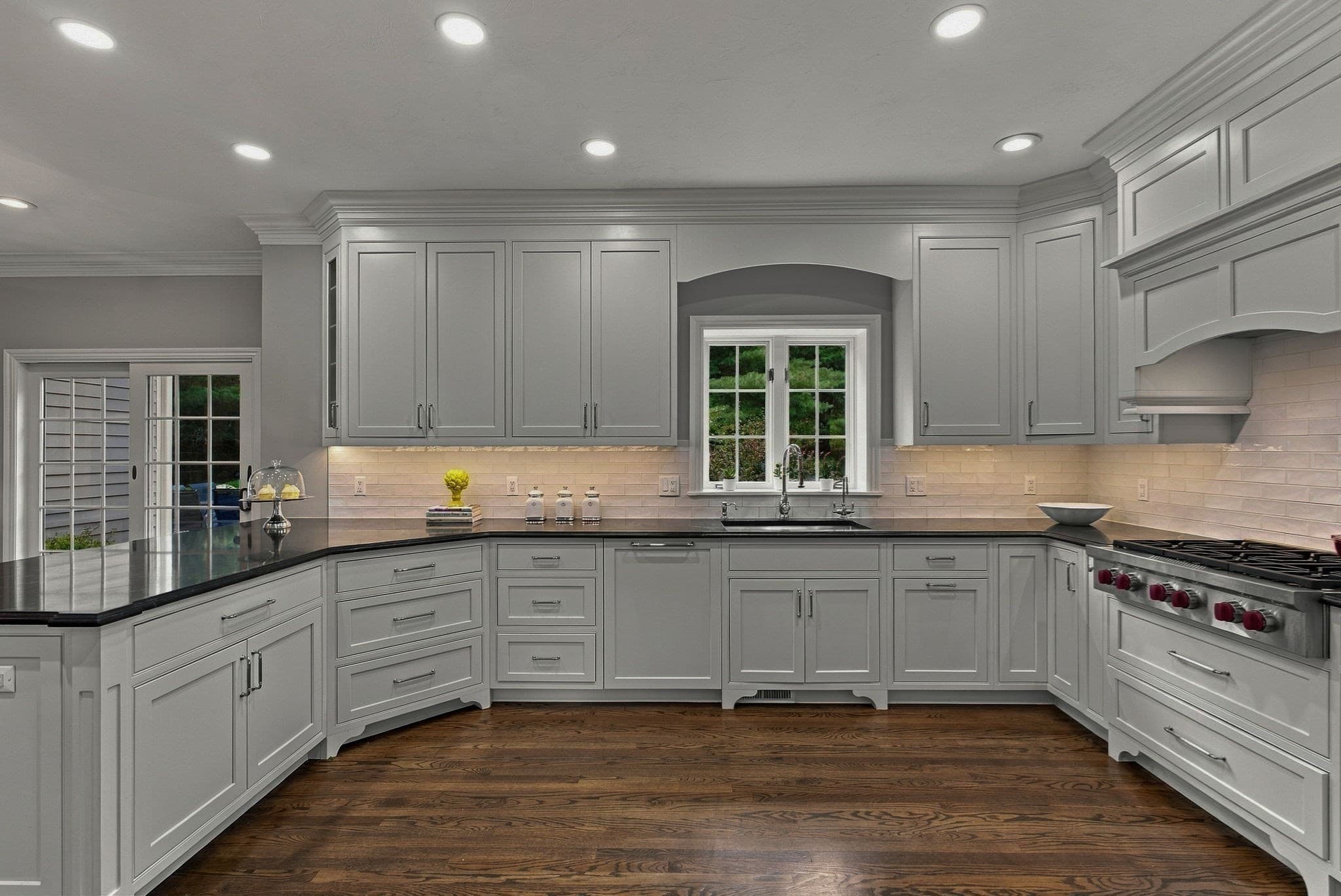 Single Family Residence at 12 Daniel Shays Rd, Hopkinton MA 01748, Hopkinton, photo 7 of 39