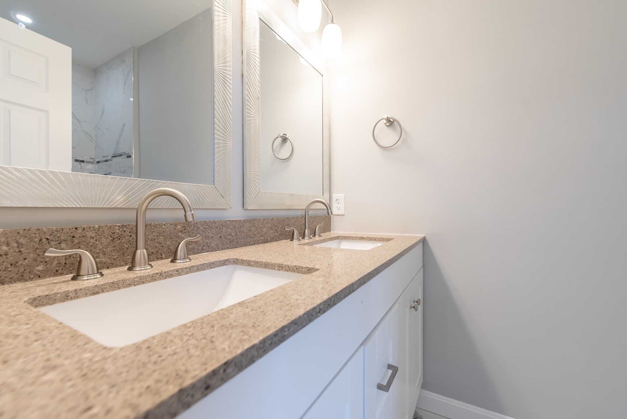 Condominium at 184 Avenue C # 1, Woonsocket RI 02895, Woonsocket, photo 13 of 20