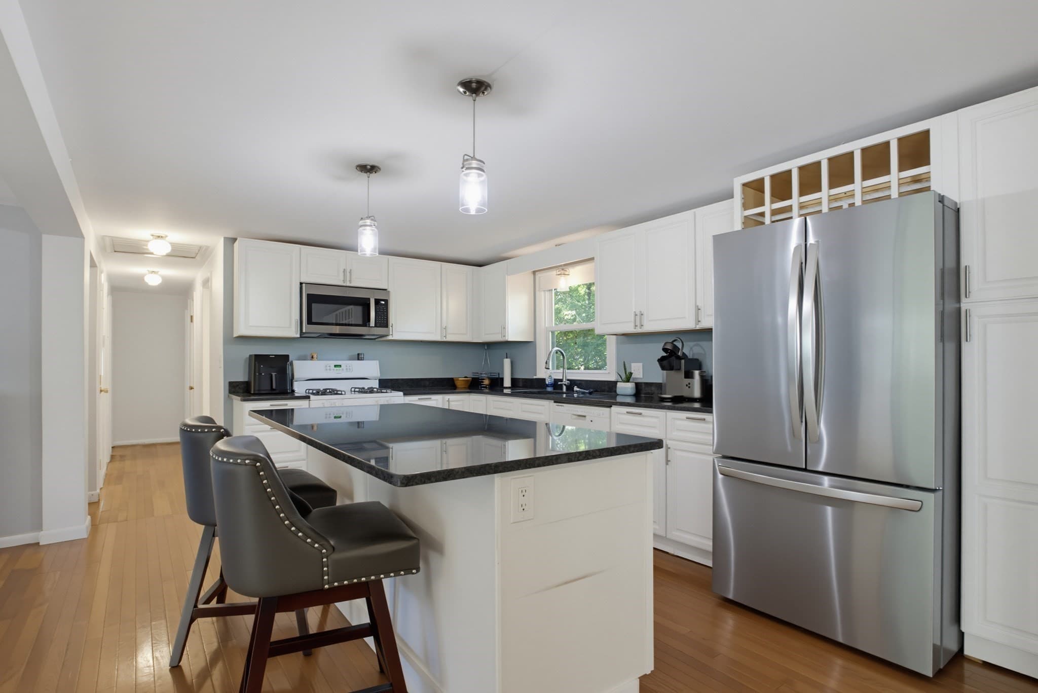 Single Family Residence at 26 Hawthorne Rd., Grafton MA 01536, Grafton, photo 9 of 40