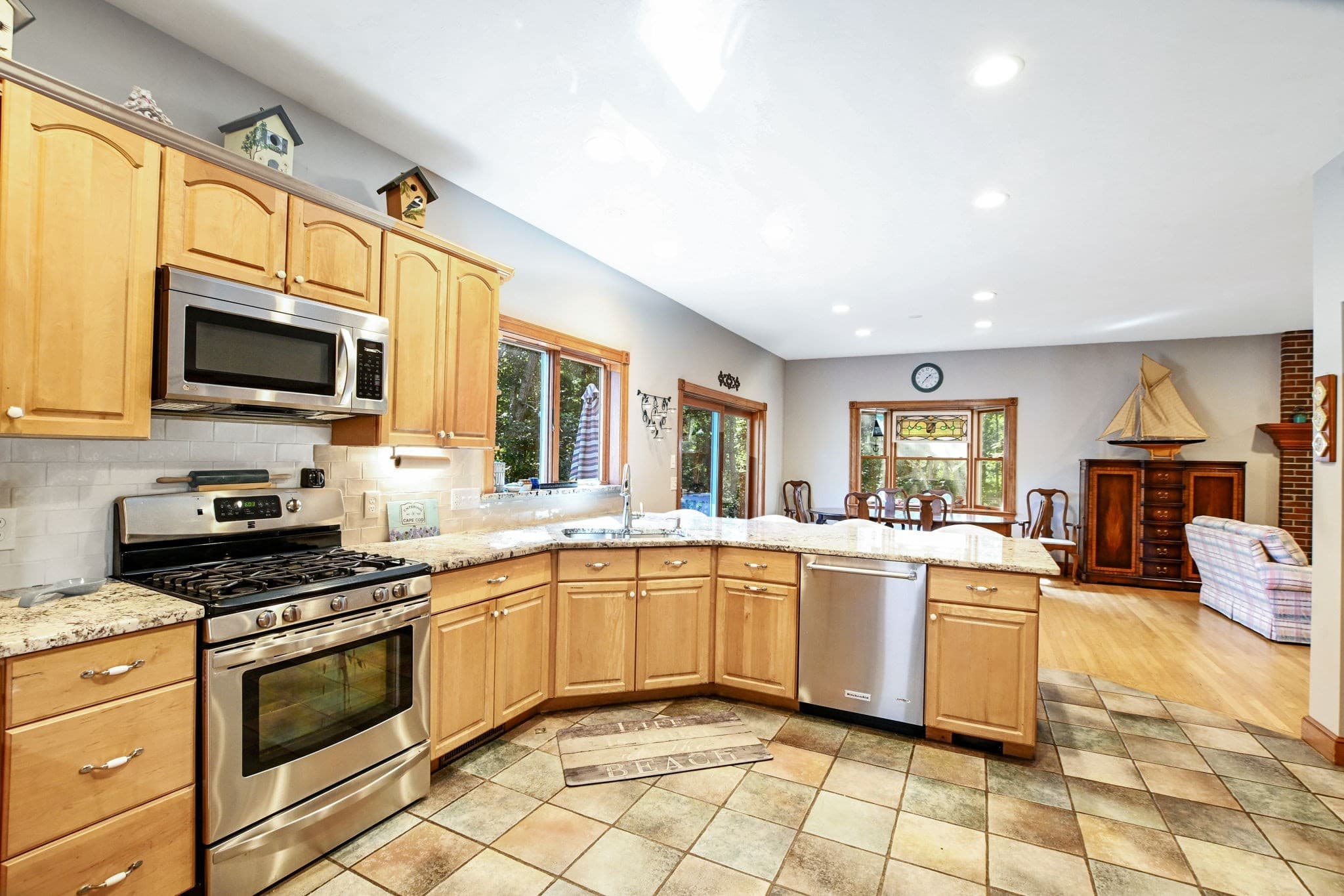 Single Family Residence at 35 Bursley Path, Barnstable MA 02668, Barnstable, photo 17 of 41