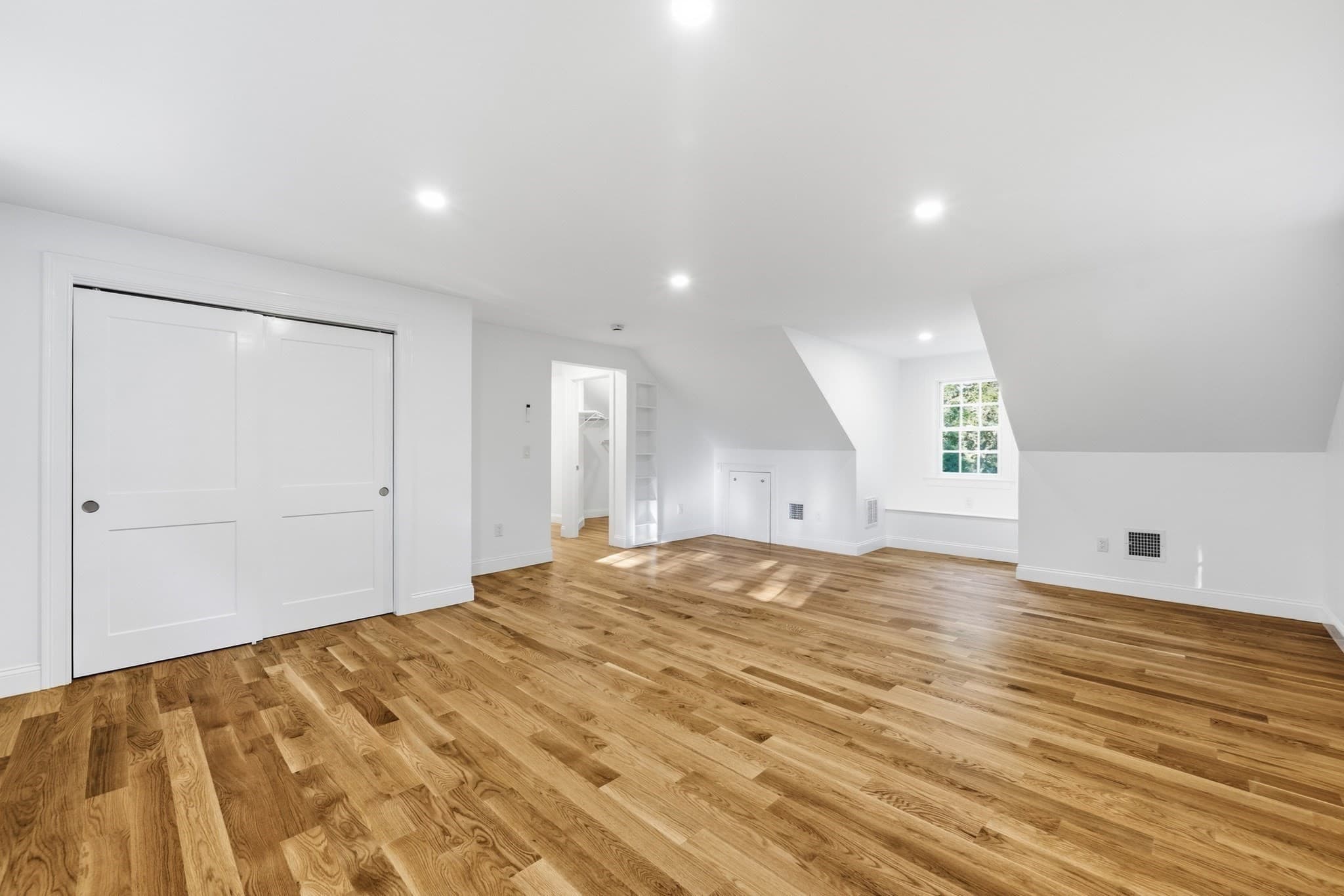 Single Family Residence at 129 Driftwood Ln, Yarmouth MA 02664, Yarmouth, photo 18 of 41