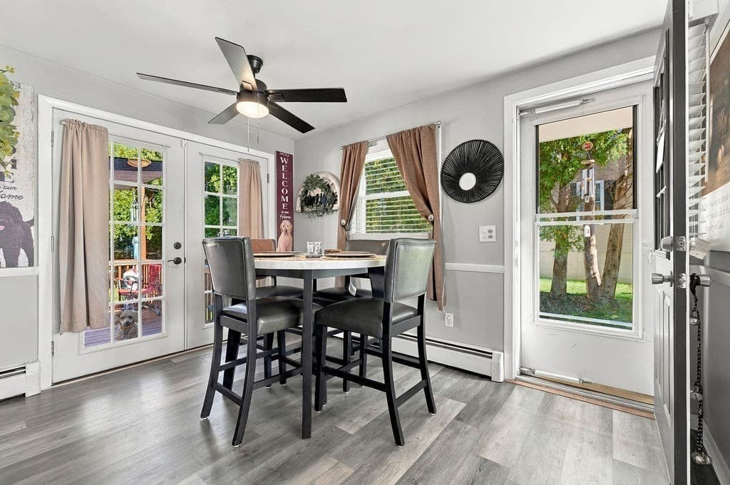 Single Family Residence at 24 Vincenzo Drive, West Warwick RI 02893, West Warwick, photo 9 of 28