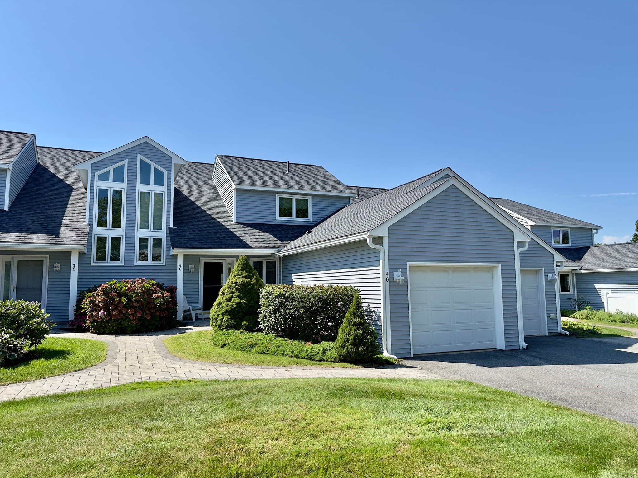 40 Fairway Dr, Plymouth MA 02360