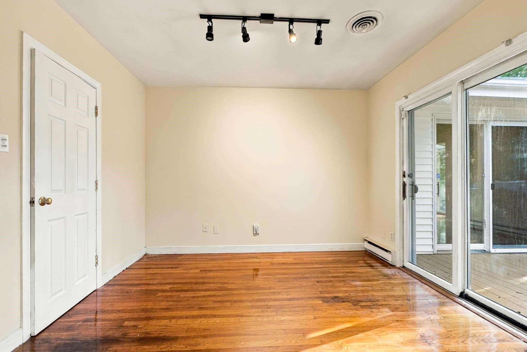 Single Family Residence at 10 Munson Street, Hudson MA 01749, Hudson, photo 21 of 32