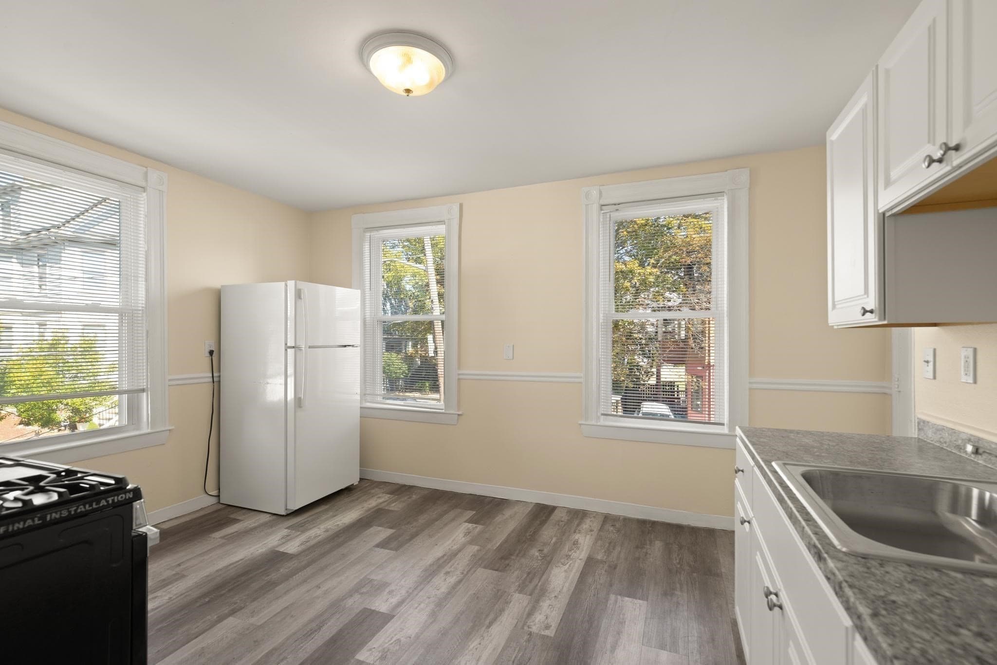 5-9 Family at 55 Rock Ave, Lynn MA 01902, Lynn, photo 12 of 37