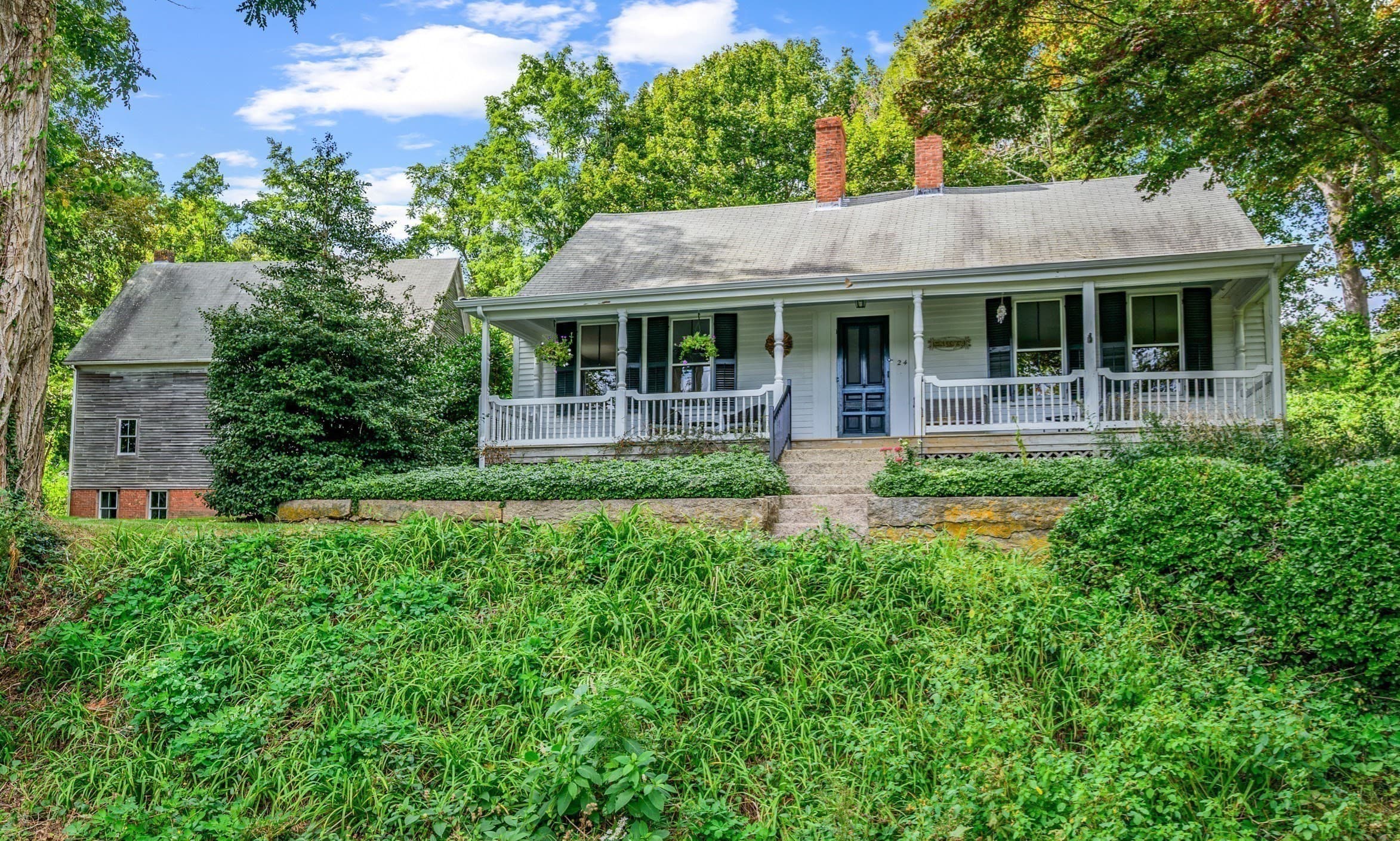 24 Grove St, Sandwich MA 02563