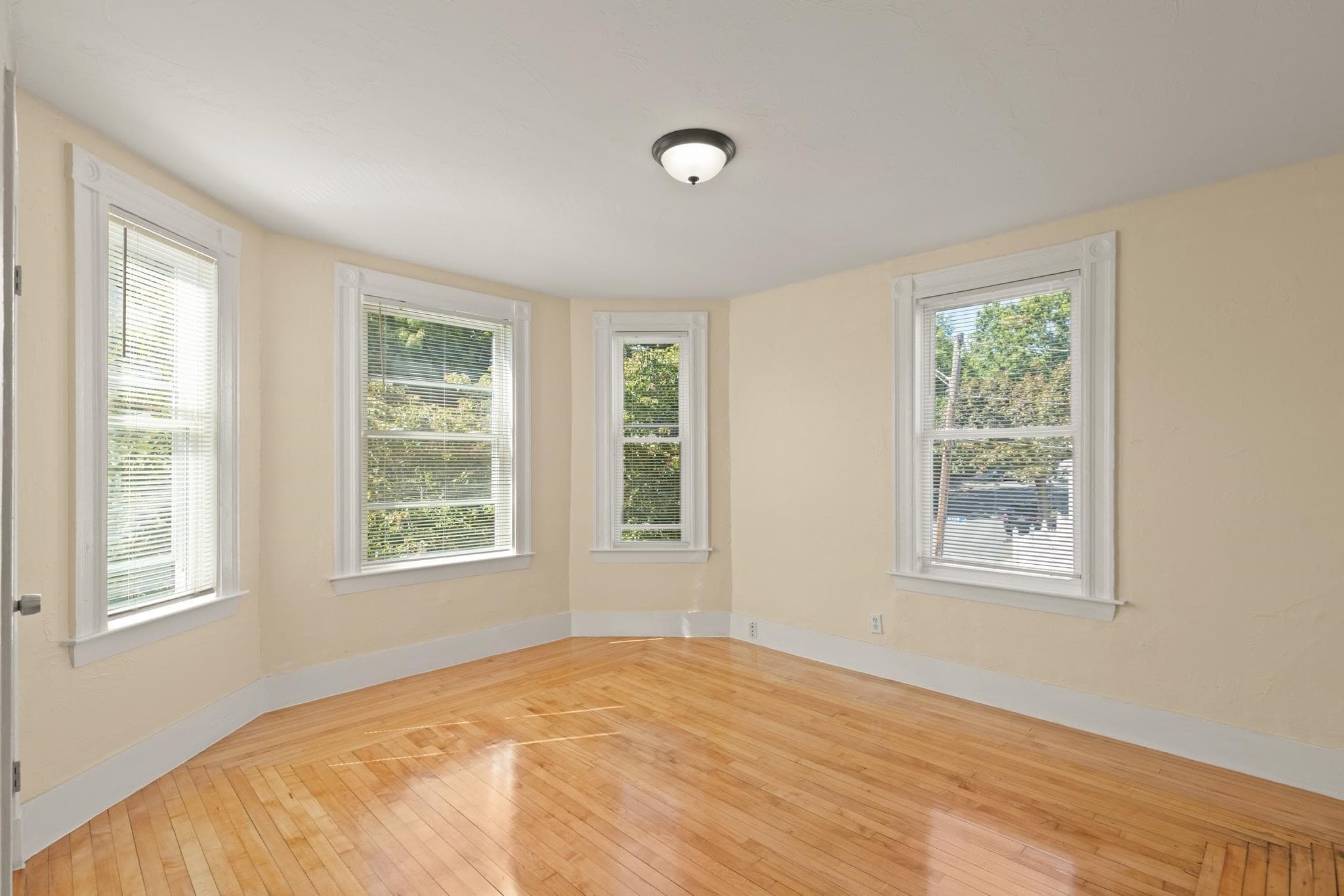 Commercial Sale at 55 Rock Ave, Lynn MA 01902, Lynn, photo 24 of 37