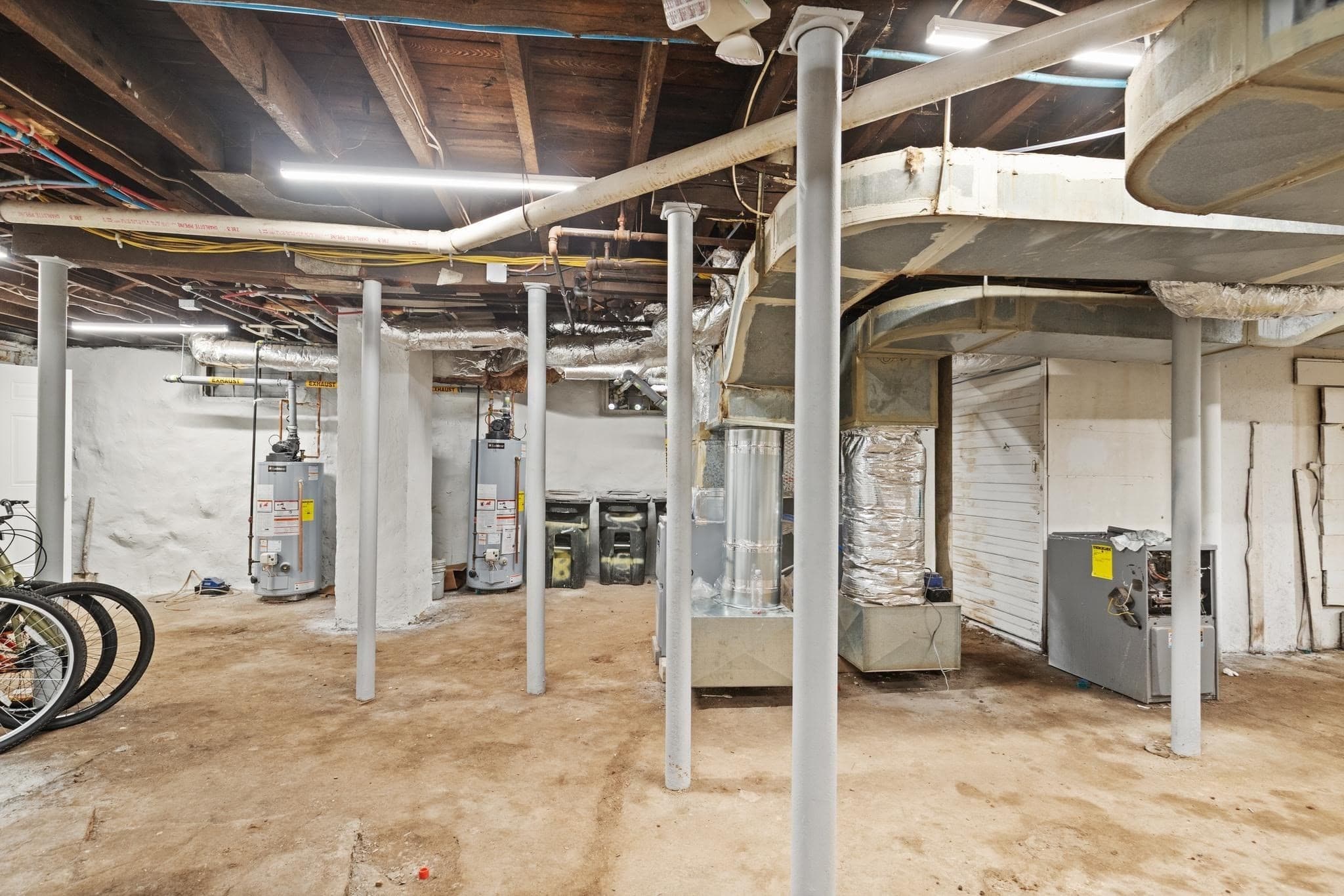 Commercial Sale at 55 Rock Ave, Lynn MA 01902, Lynn, photo 33 of 37