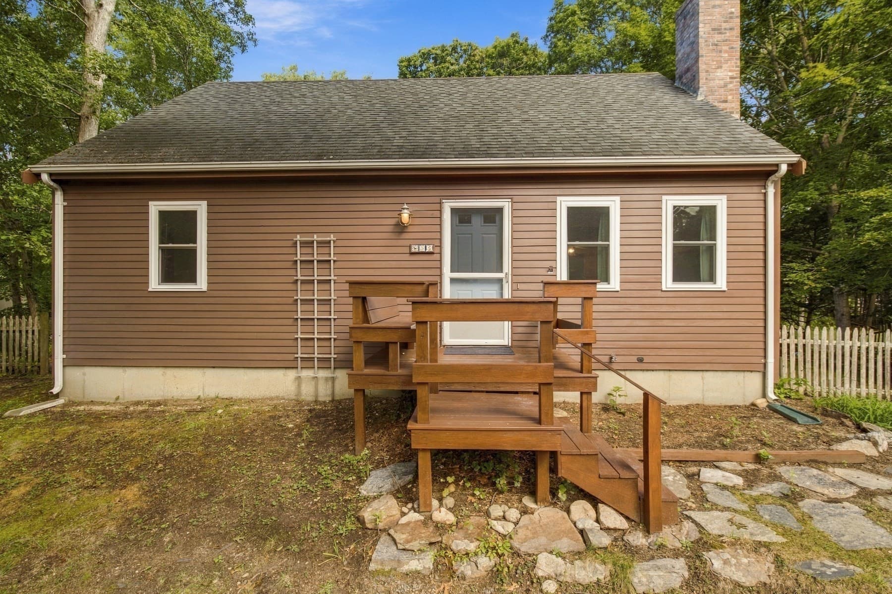 Single Family Residence at 35 Pinecrest Beach Dr, Falmouth MA 02536, Falmouth, photo 2 of 30