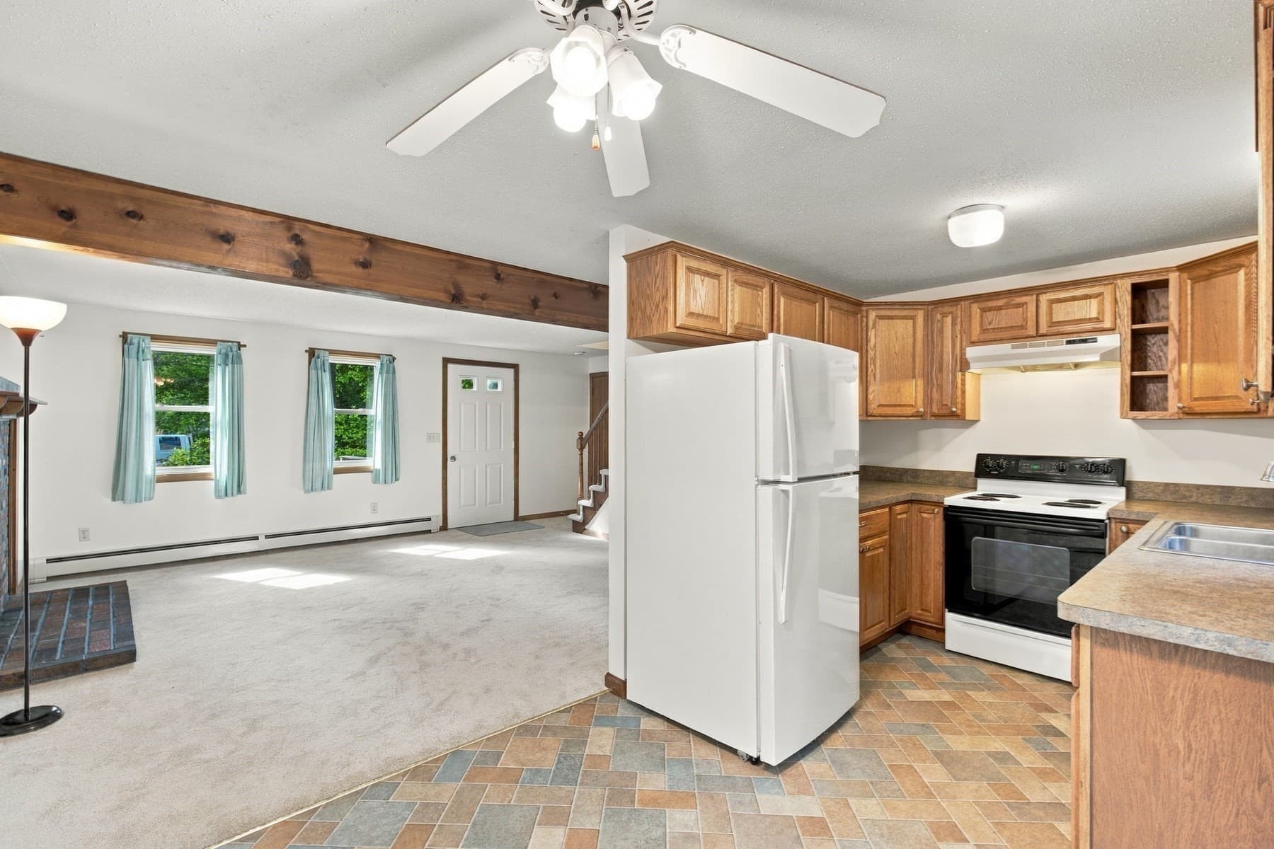 Single Family Residence at 35 Pinecrest Beach Dr, Falmouth MA 02536, Falmouth, photo 17 of 30