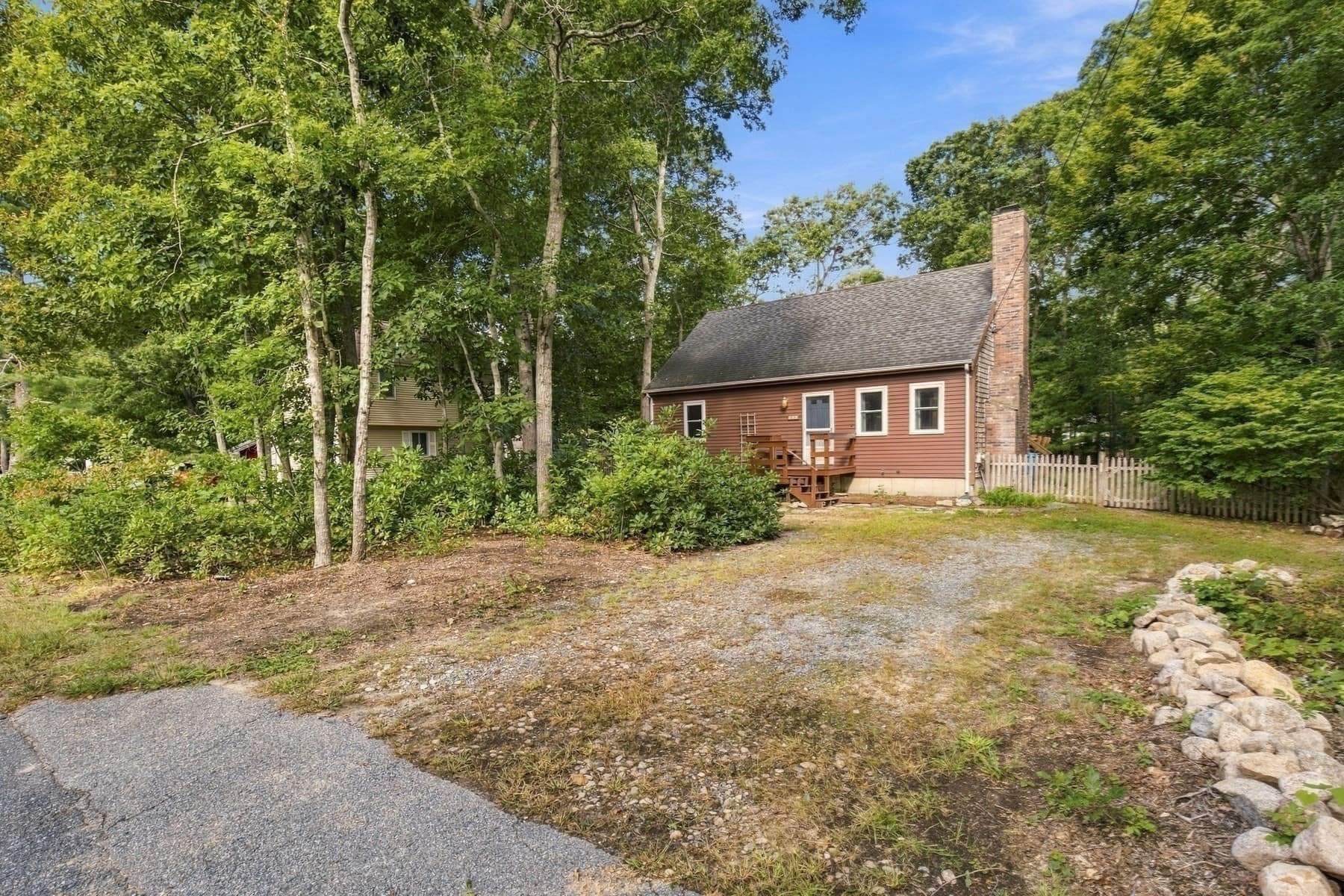 Single Family Residence at 35 Pinecrest Beach Dr, Falmouth MA 02536, Falmouth, photo 3 of 30