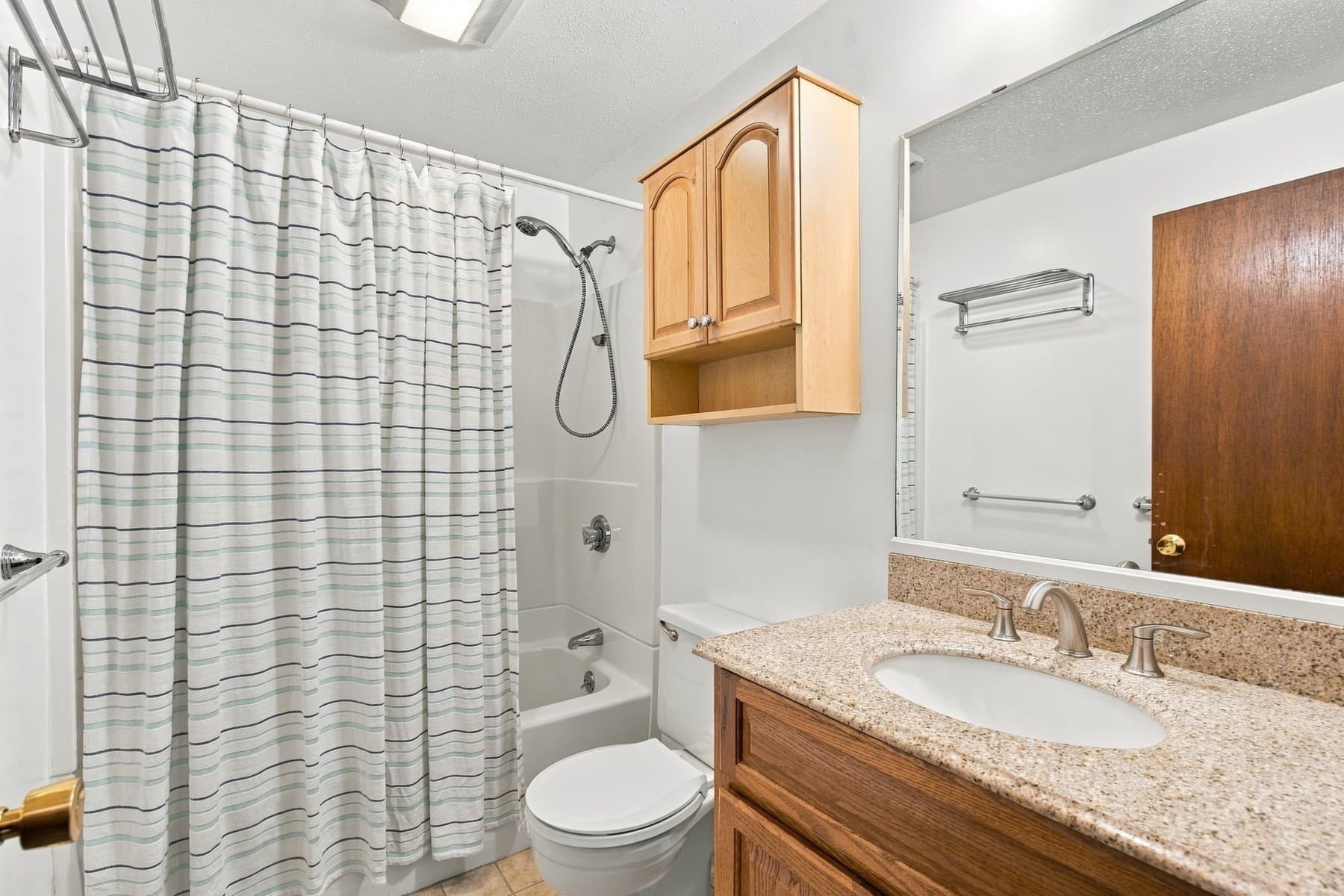Single Family Residence at 35 Pinecrest Beach Dr, Falmouth MA 02536, Falmouth, photo 19 of 30
