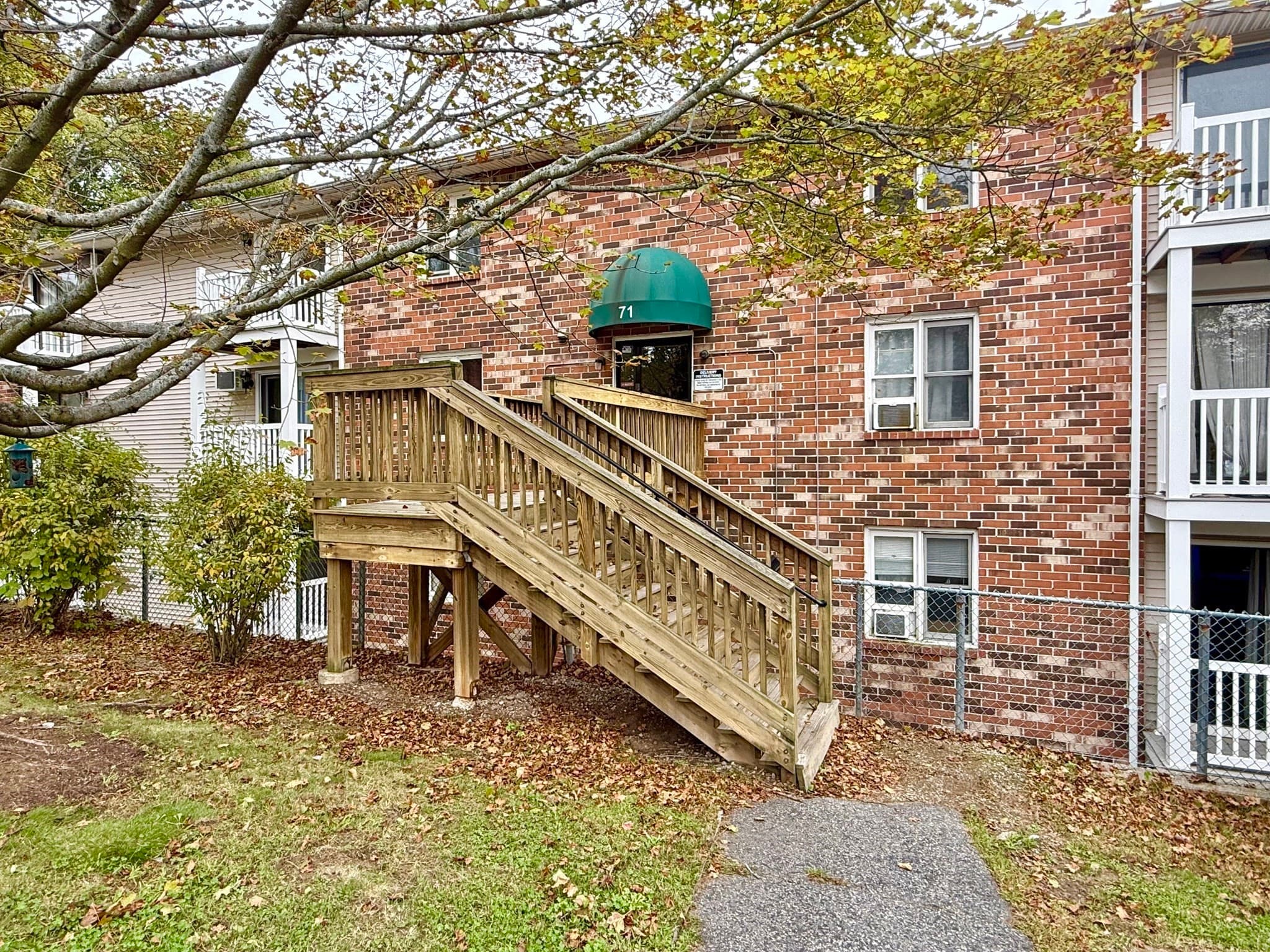 Condominium at 71 Edgeworth St # 17, Worcester MA 01605, Worcester, photo 2 of 16