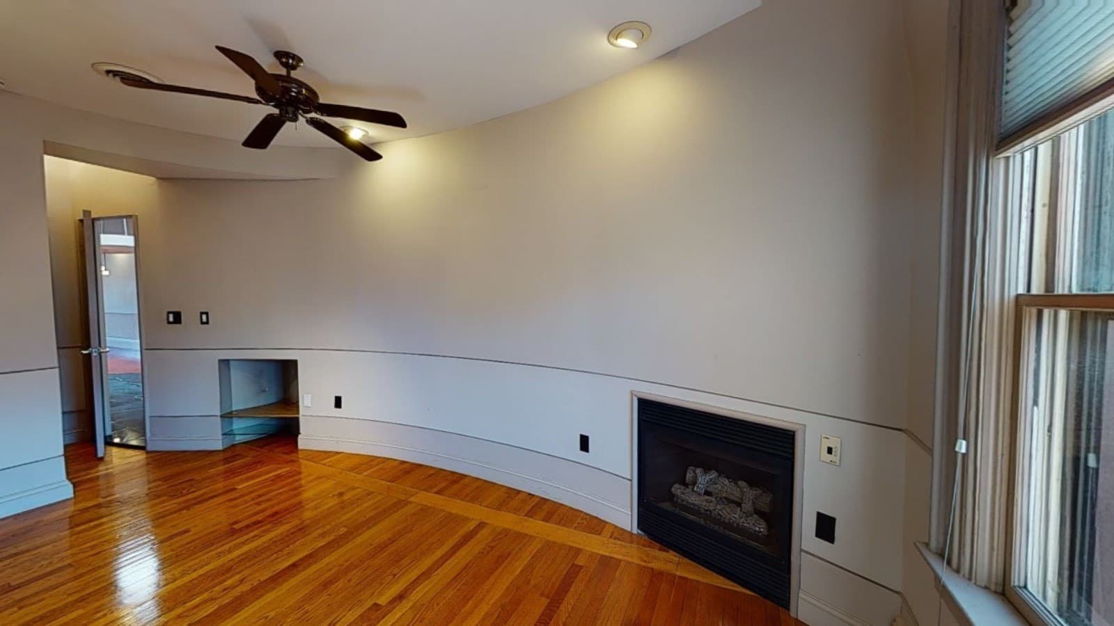 Condominium at 171 Beacon St. # 5 PH, Boston MA 02116, Boston, photo 5 of 13