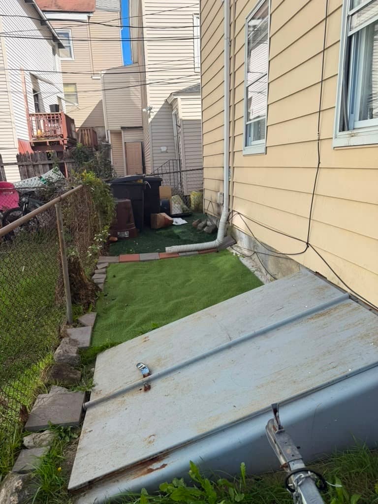 Multi Family at 69 Fox St, Worcester MA 01604, Worcester, photo 6 of 35