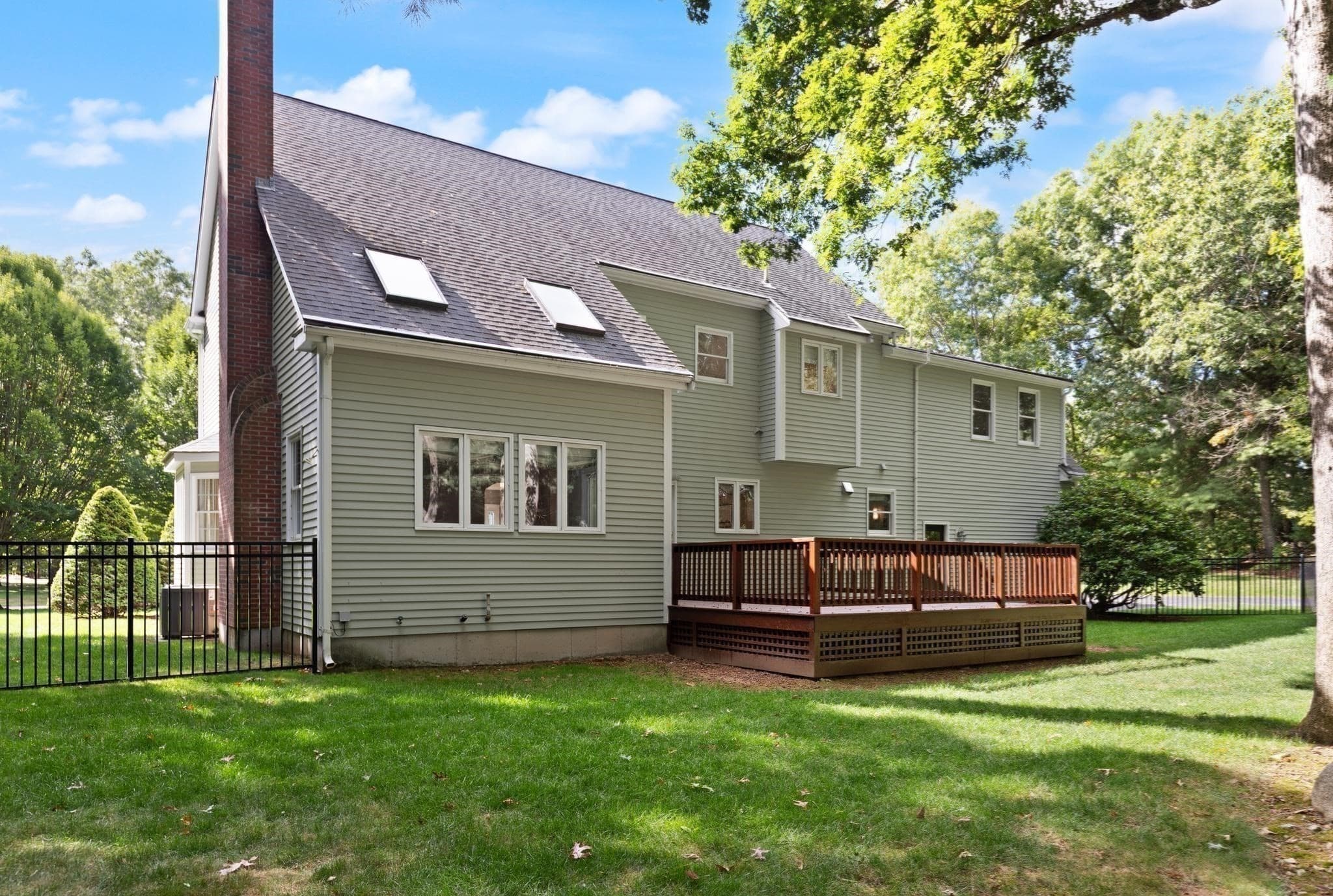 Single Family Residence at 20 Boyden Rd, Wrentham MA 02093, Wrentham, photo 38 of 41