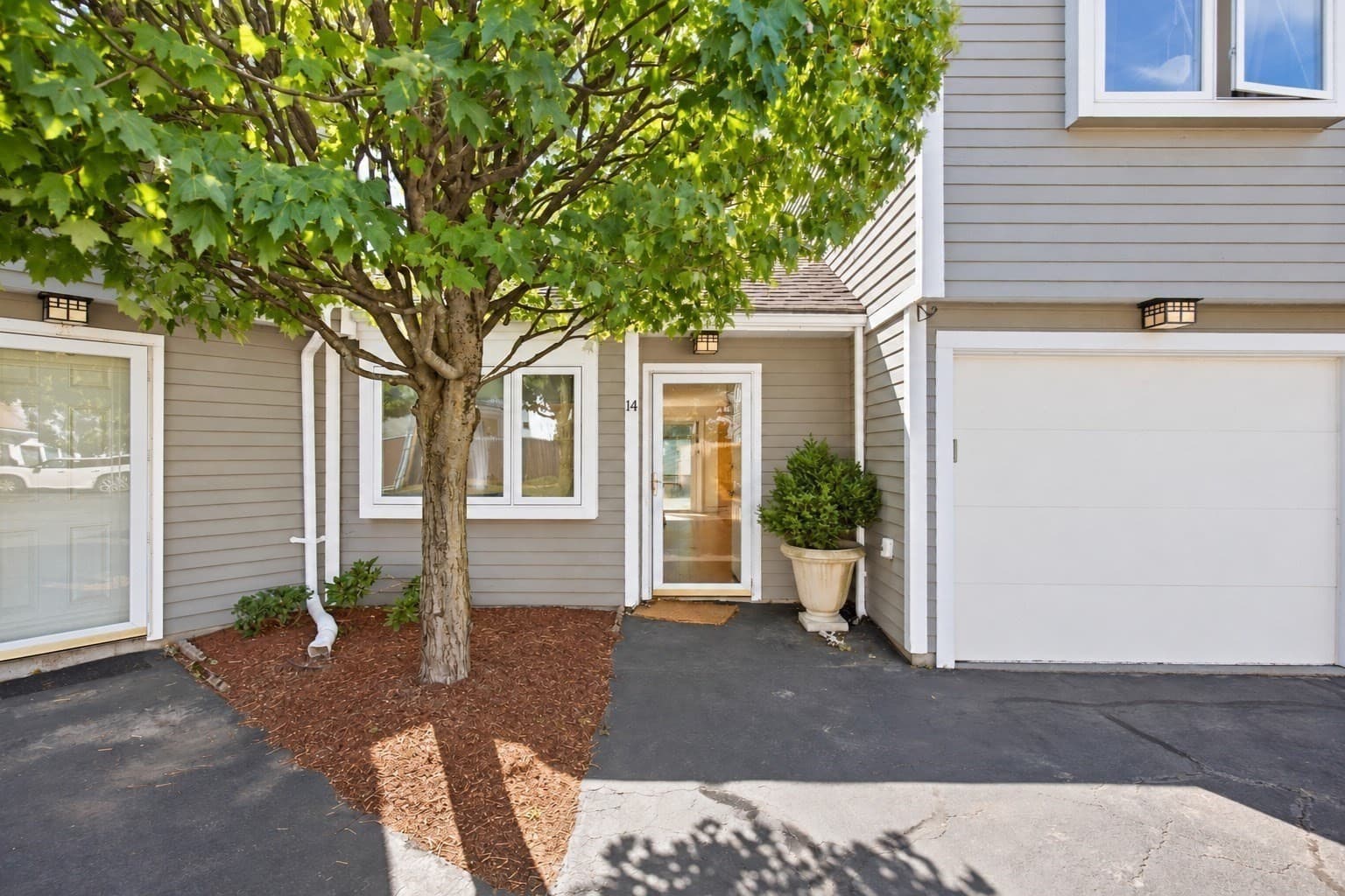 Condominium at 210 Centre St # 14, Quincy MA 02169, Quincy, photo 30 of 39
