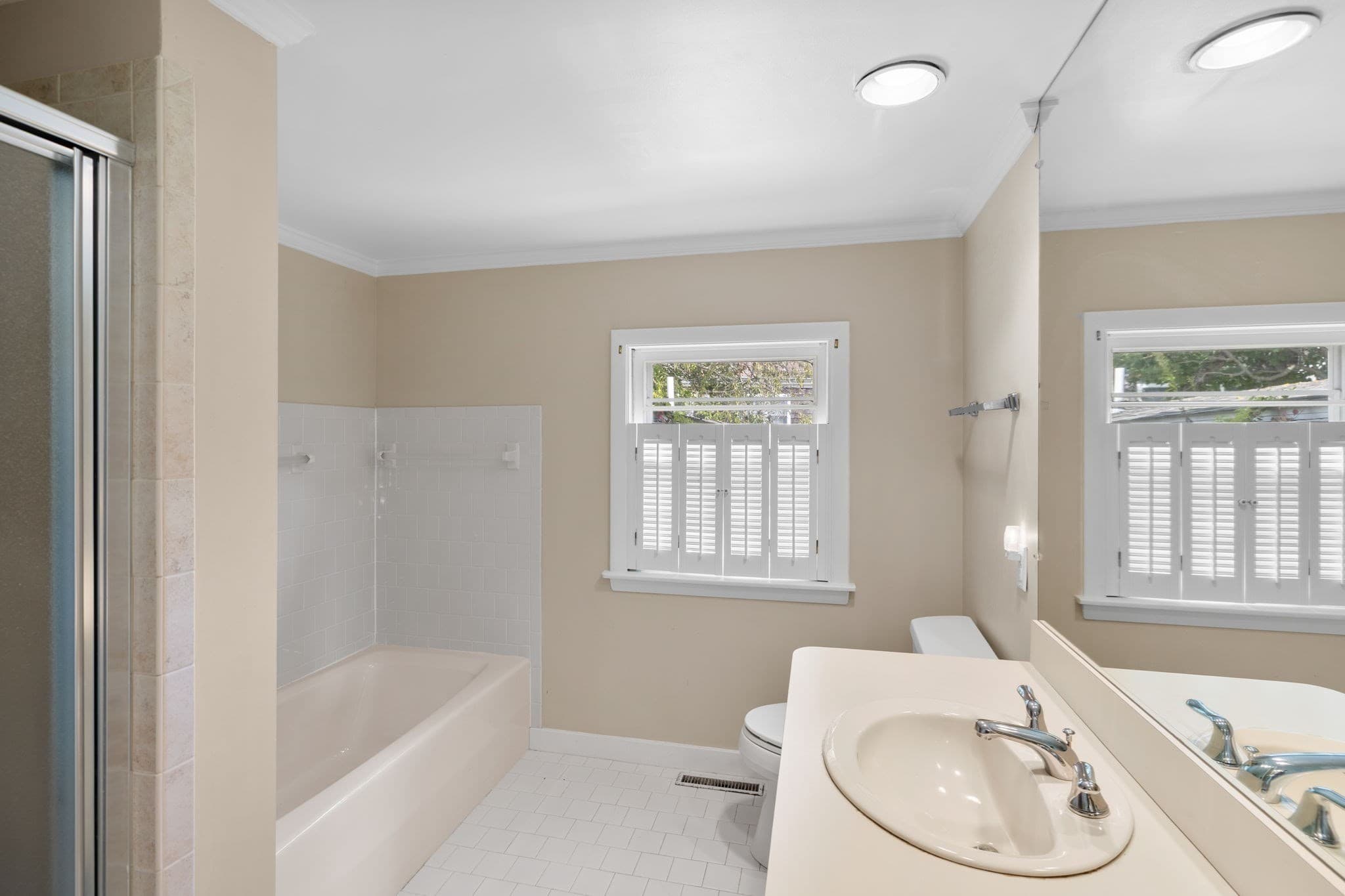 Single Family Residence at 177 Bay Road, Falmouth MA 02556, Falmouth, photo 13 of 40