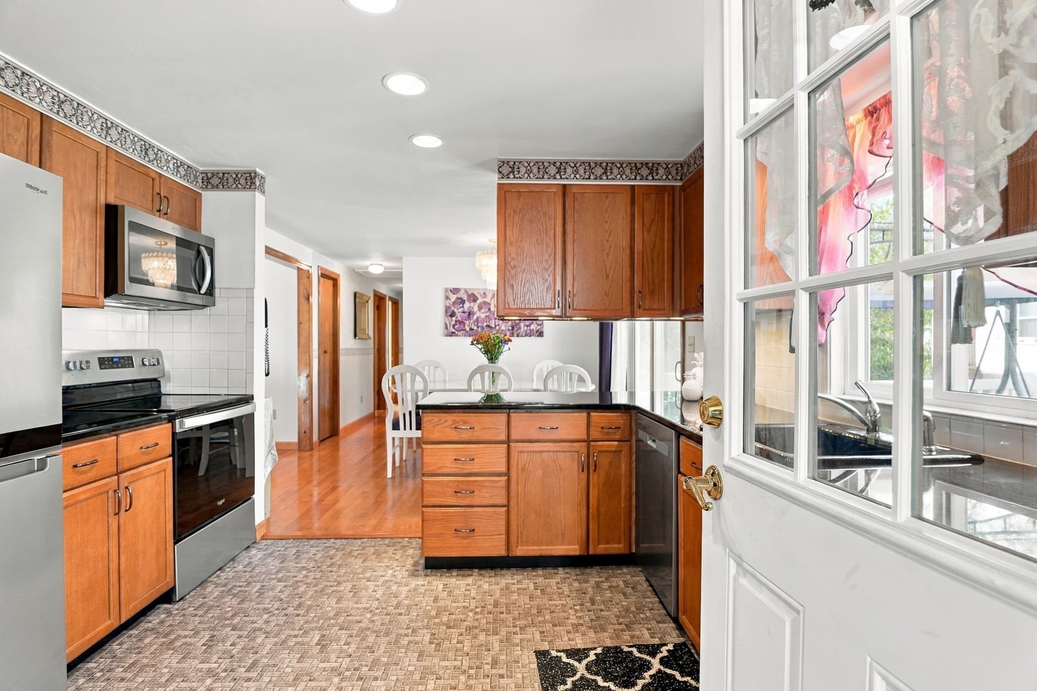 Single Family Residence at 66 Observatory Avenue, Haverhill MA 01832, Haverhill, photo 6 of 42