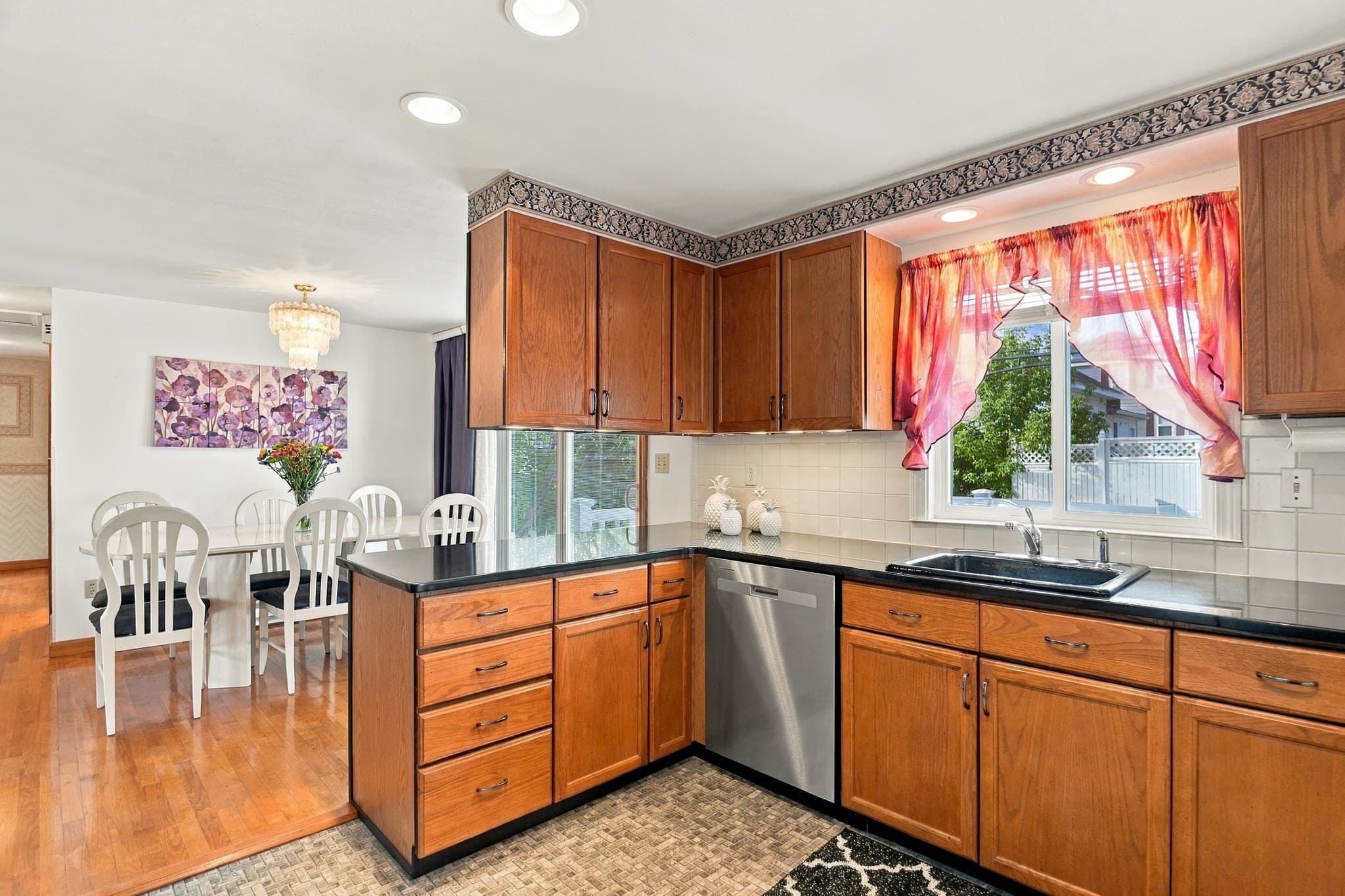 Single Family Residence at 66 Observatory Avenue, Haverhill MA 01832, Haverhill, photo 9 of 42