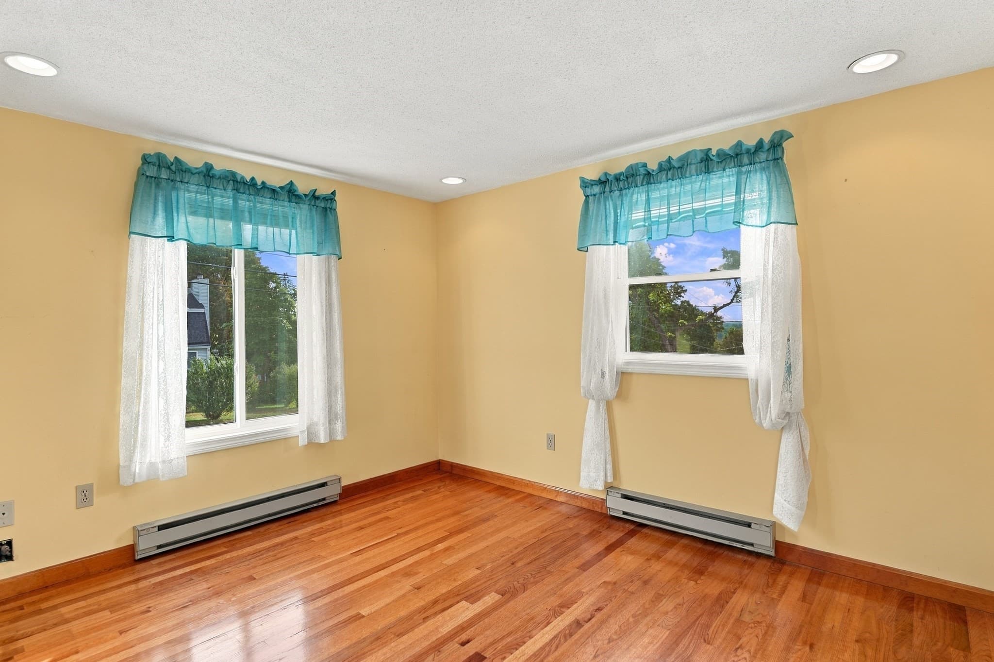 Single Family Residence at 66 Observatory Avenue, Haverhill MA 01832, Haverhill, photo 19 of 42