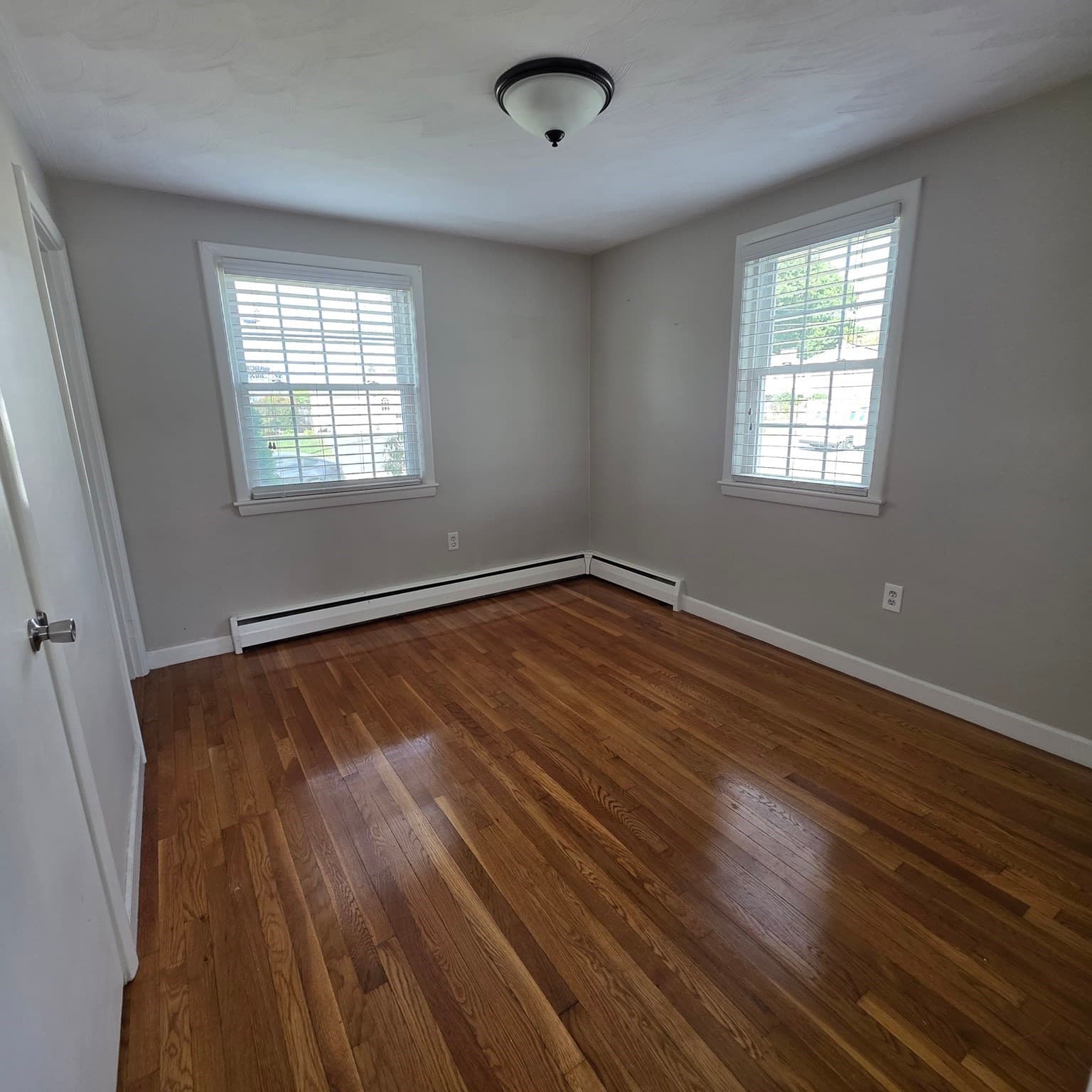 Single Family Residence at 32 Breer Circle, Brockton MA 02301, Brockton, photo 6 of 19