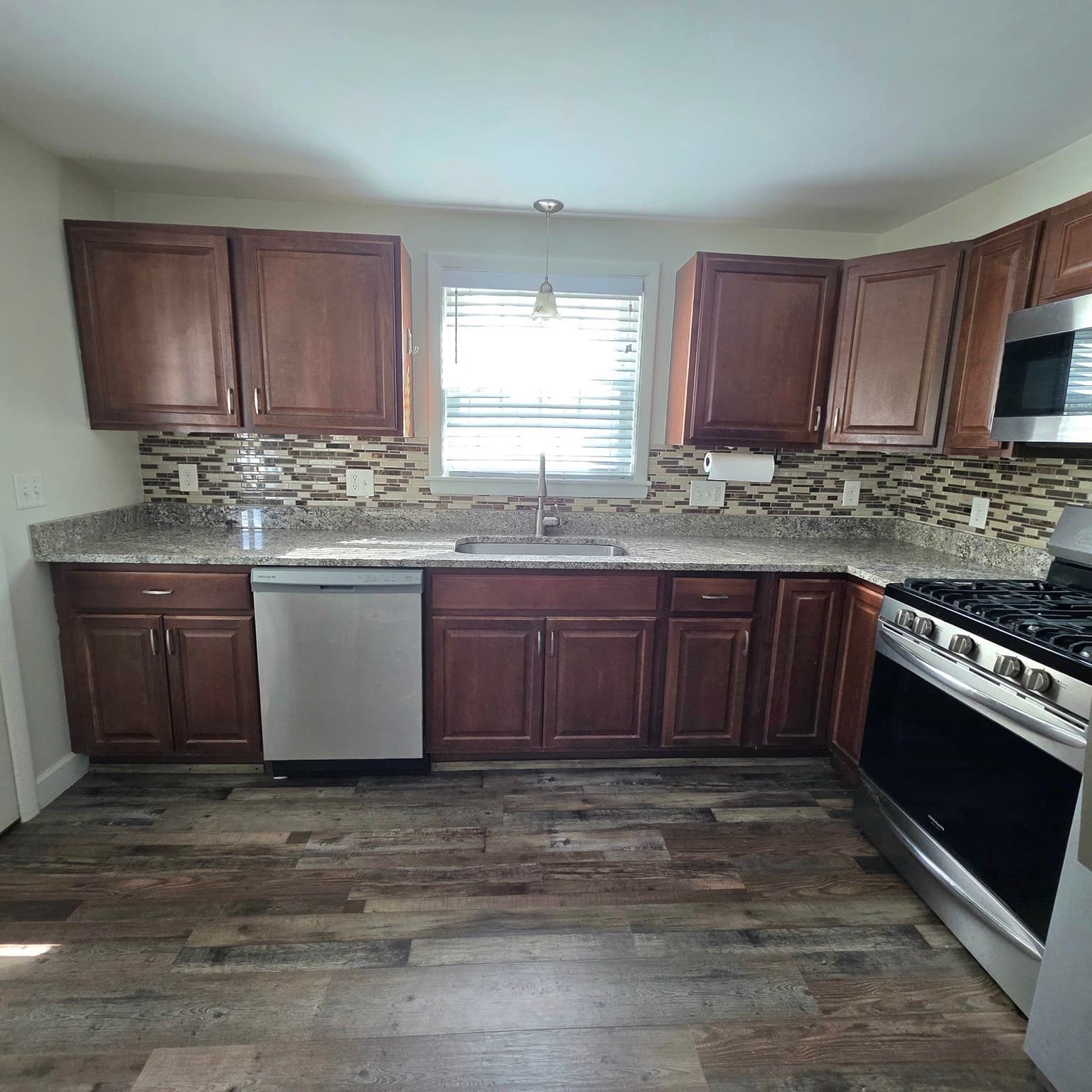 Single Family Residence at 32 Breer Circle, Brockton MA 02301, Brockton, photo 3 of 19