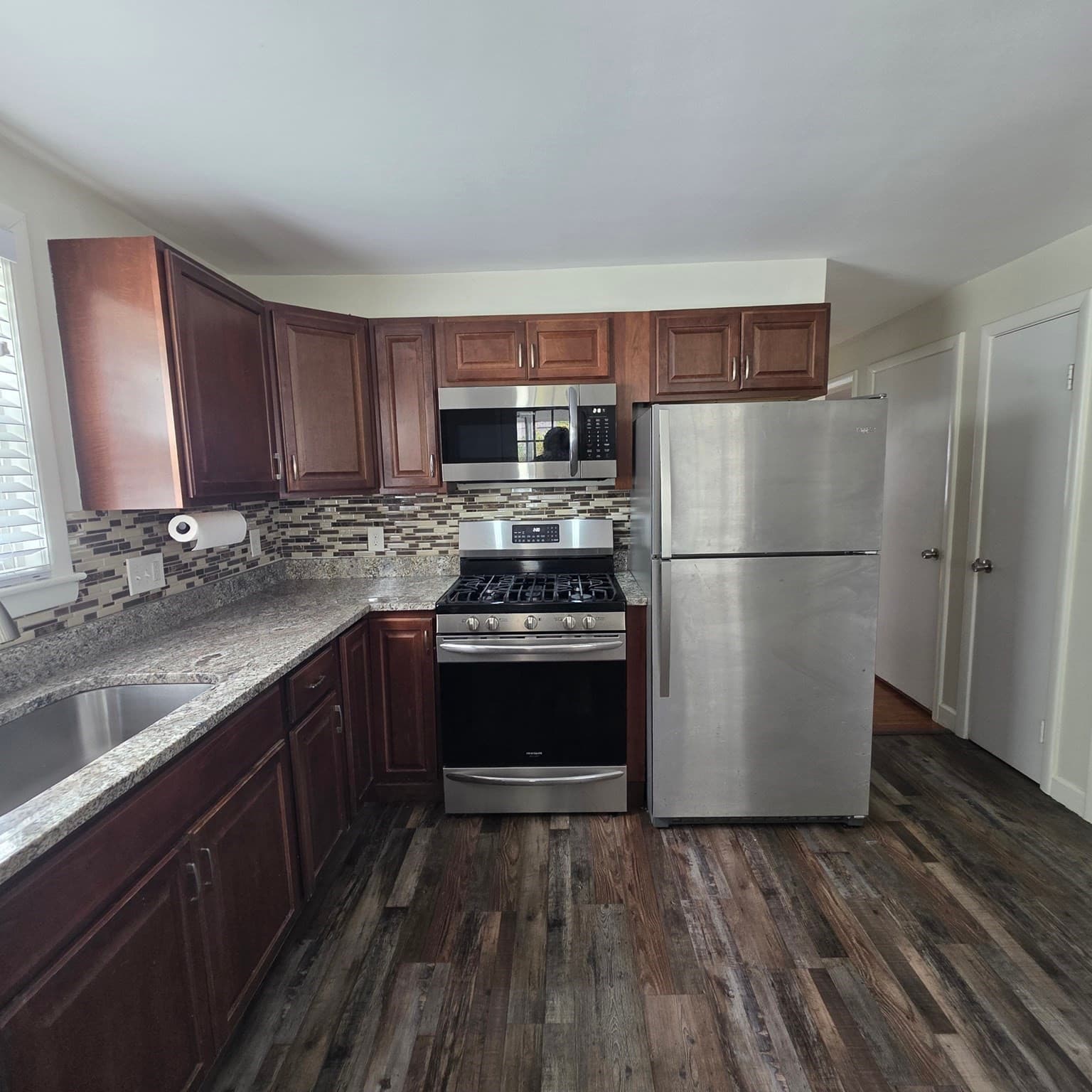 Single Family Residence at 32 Breer Circle, Brockton MA 02301, Brockton, photo 4 of 19