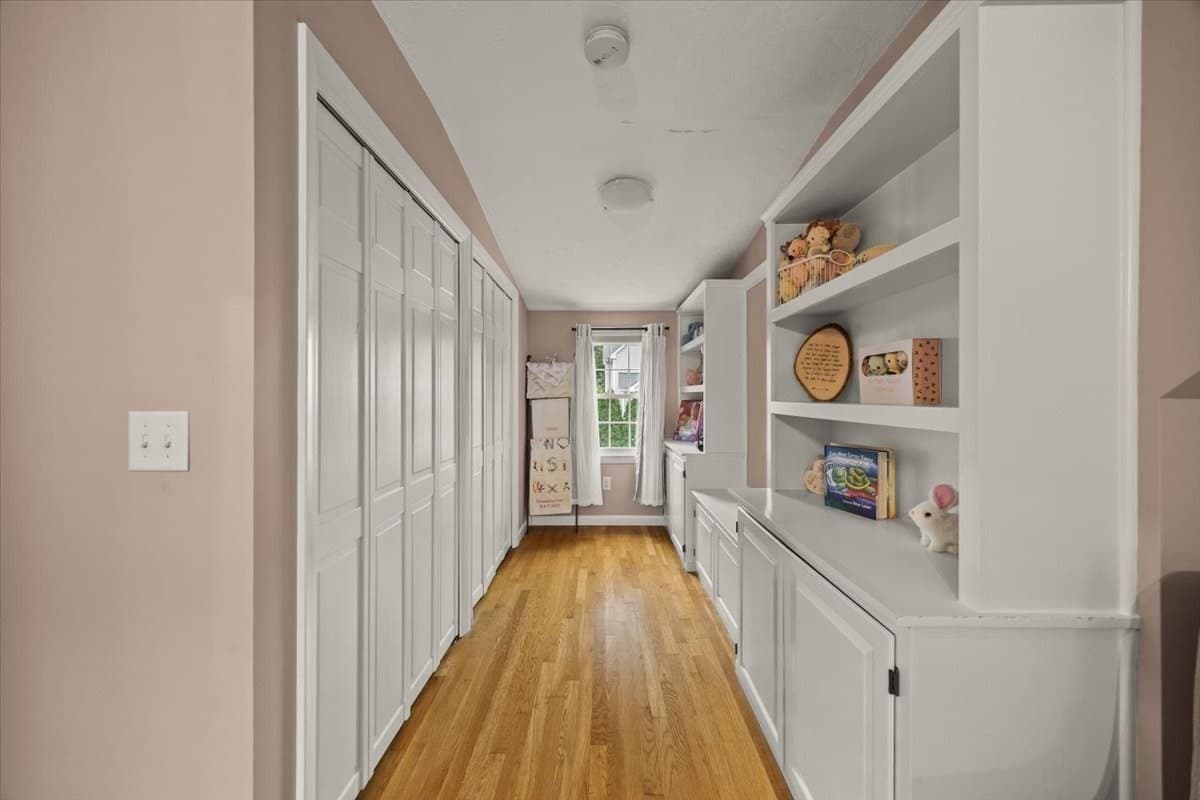 Single Family Residence at 155 Commonwealth Ave, Attleboro MA 02703, Attleboro, photo 23 of 42