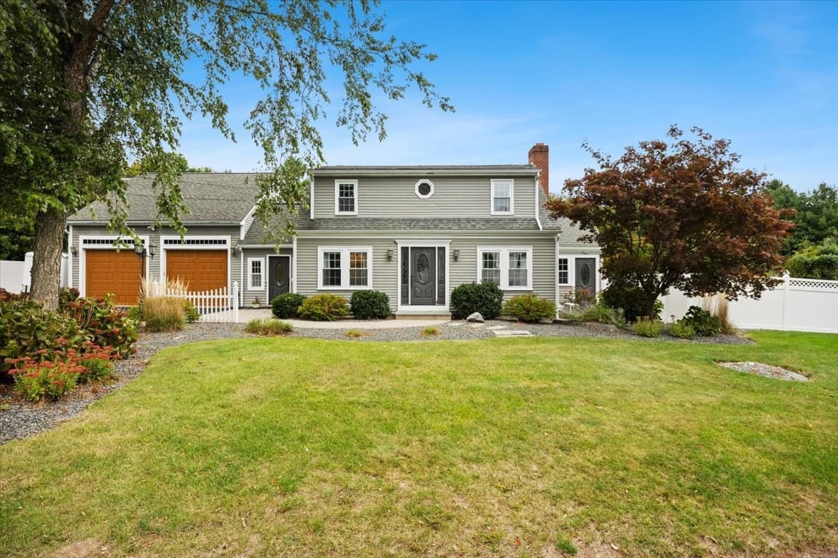 155 Commonwealth Ave, Attleboro MA 02703