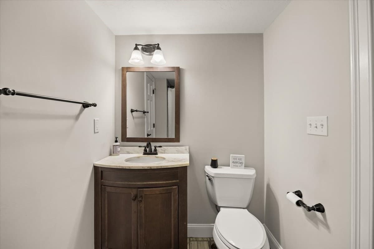 Single Family Residence at 155 Commonwealth Ave, Attleboro MA 02703, Attleboro, photo 14 of 42