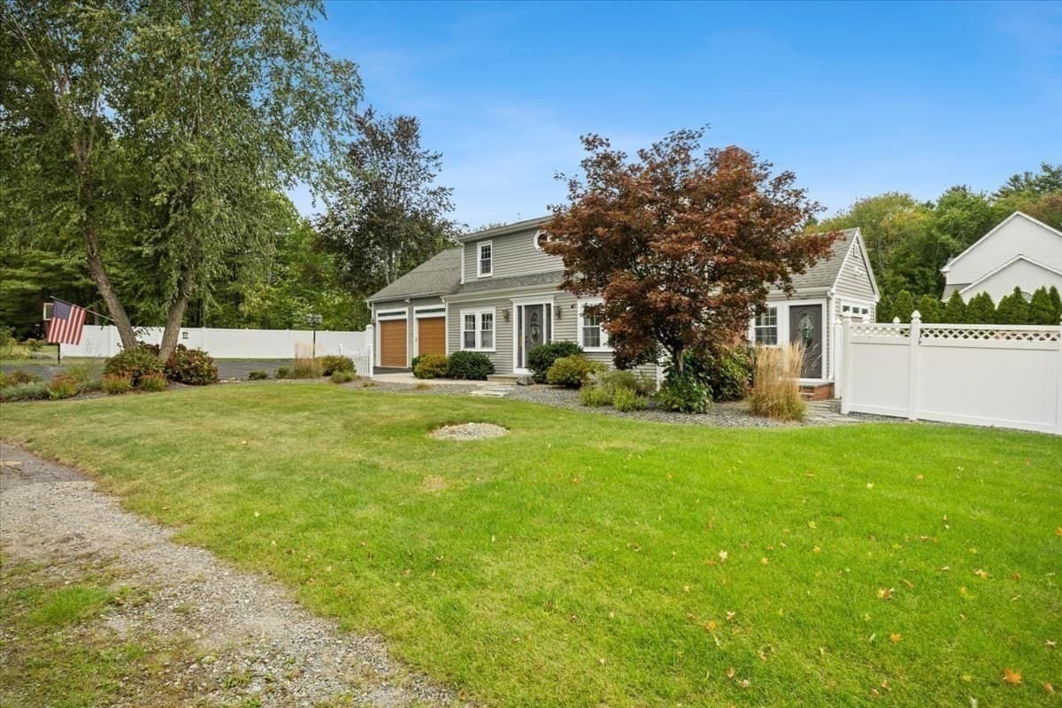 Single Family Residence at 155 Commonwealth Ave, Attleboro MA 02703, Attleboro, photo 40 of 42