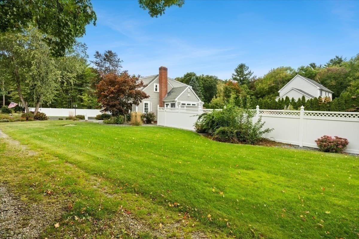 Single Family Residence at 155 Commonwealth Ave, Attleboro MA 02703, Attleboro, photo 39 of 42