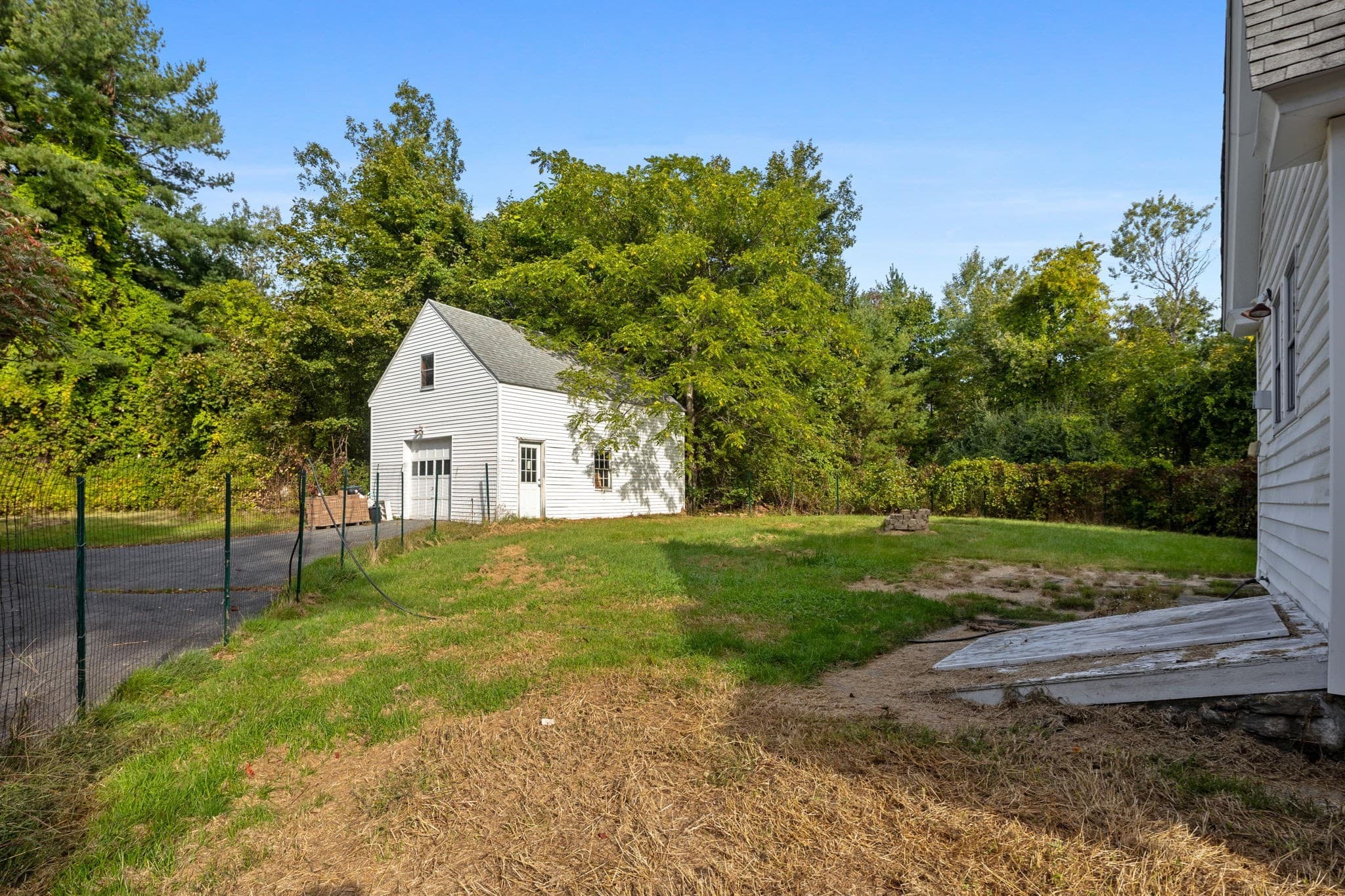 Single Family Residence at 10 Salem St, Methuen MA 01844, Methuen, photo 6 of 34
