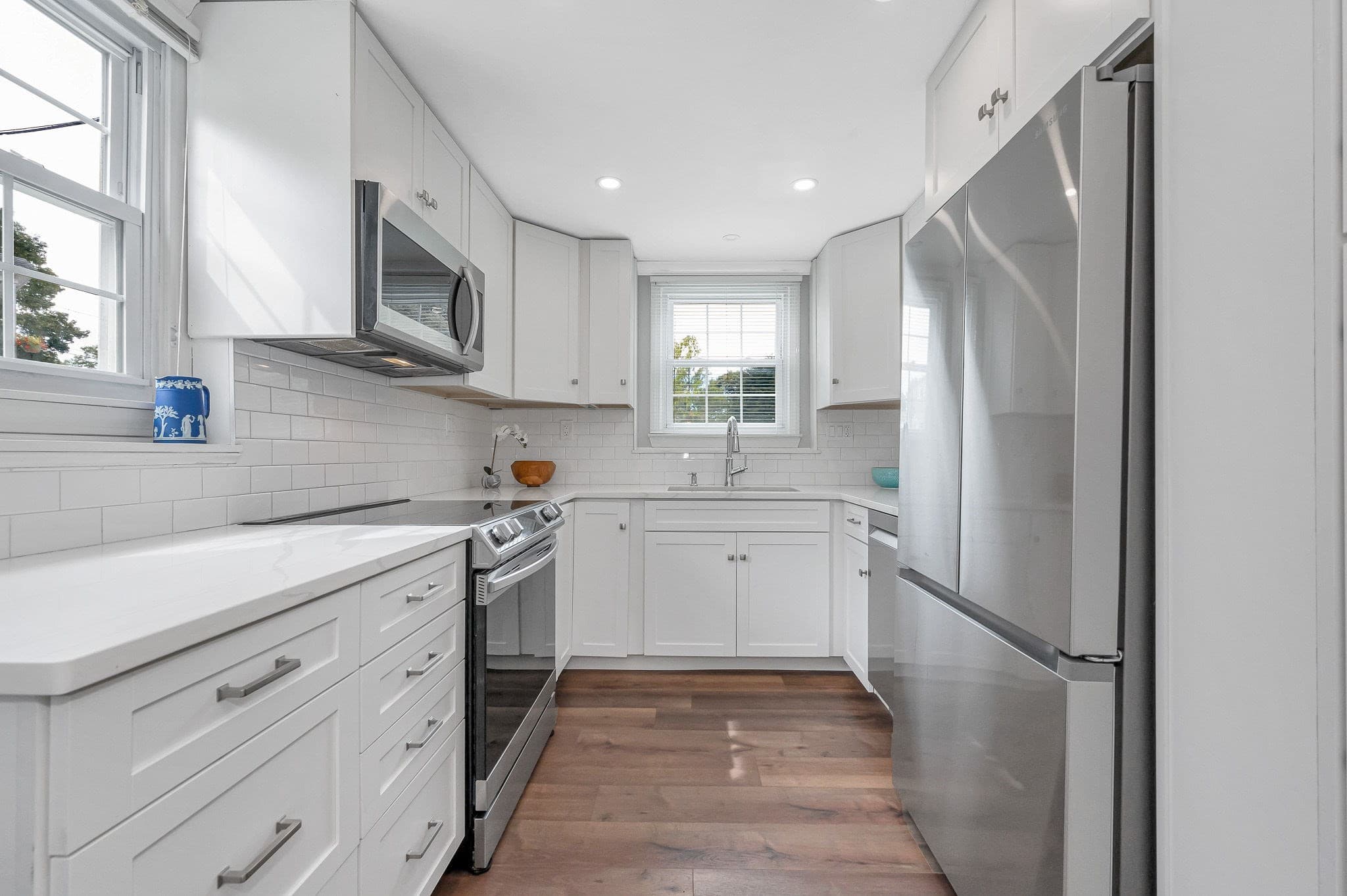Condominium at 20 Beacon Ave # 1, Newburyport MA 01950, Newburyport, photo 9 of 28