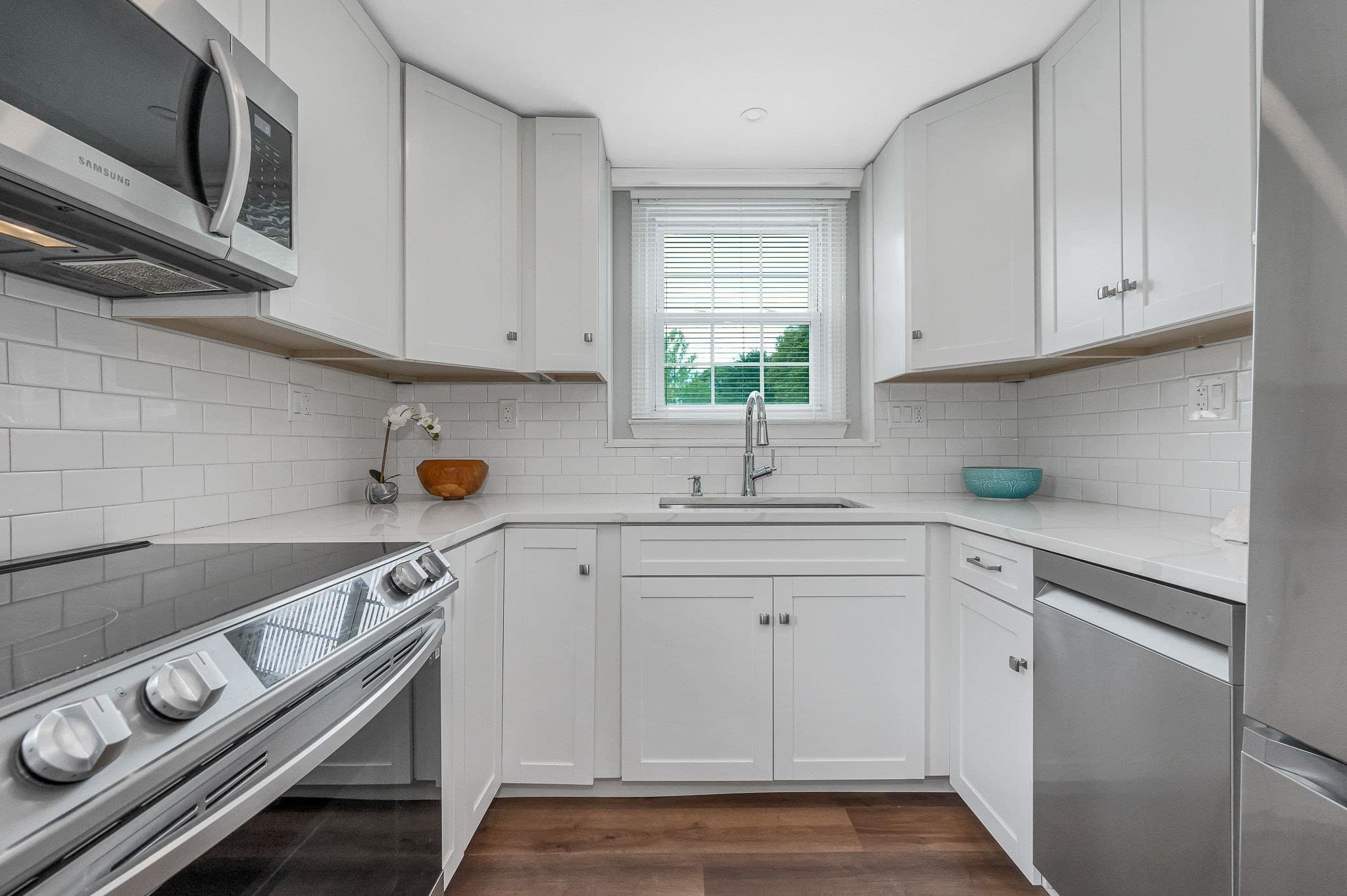 Condominium at 20 Beacon Ave # 1, Newburyport MA 01950, Newburyport, photo 11 of 28