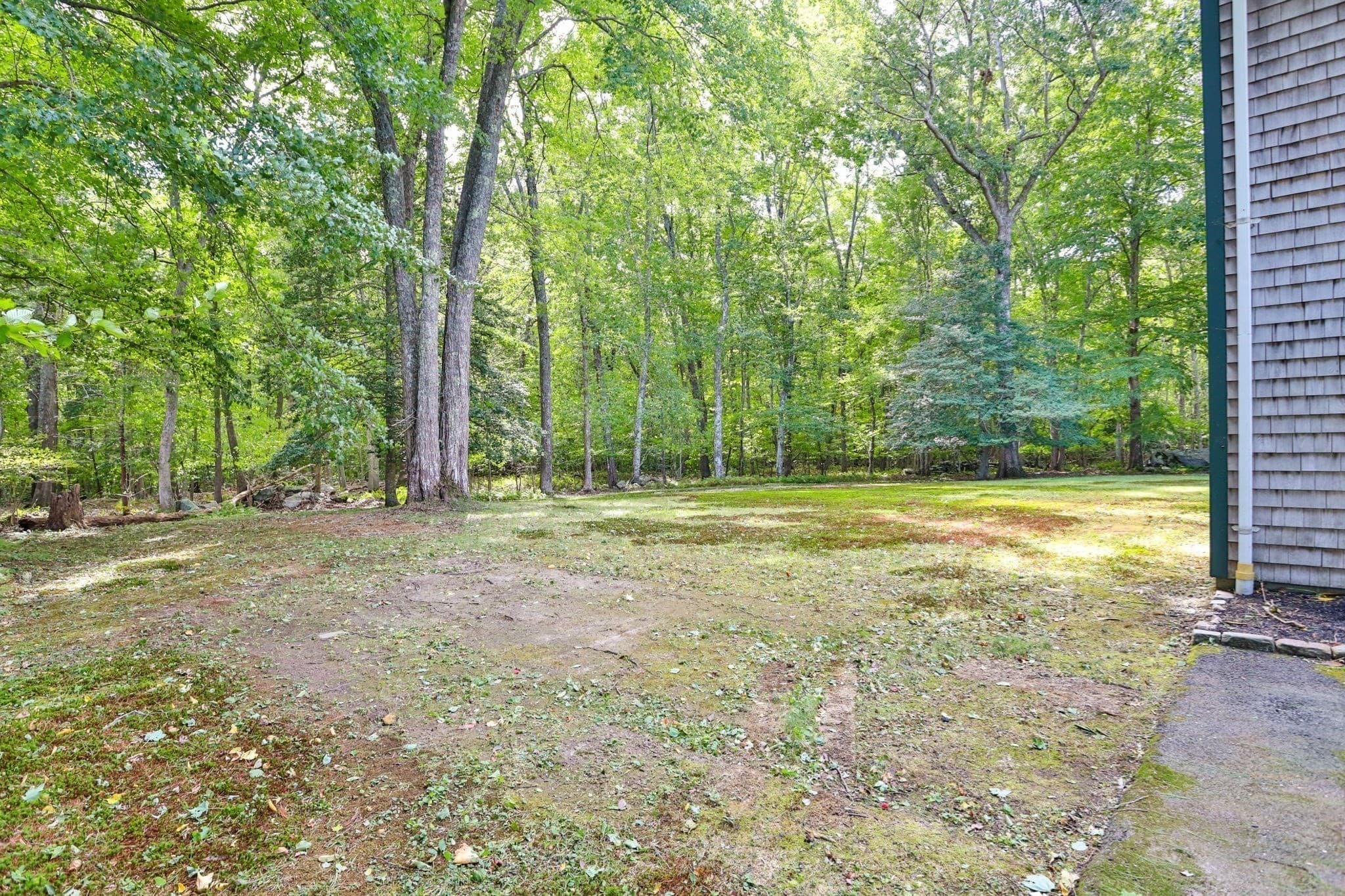 Single Family Residence at 6 Mapleton St, Acushnet MA 02743, Acushnet, photo 41 of 42