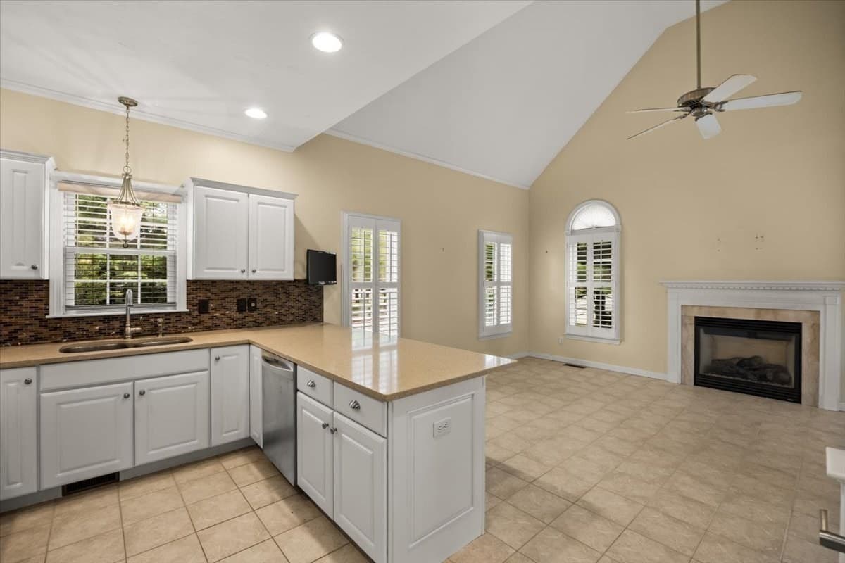 Single Family Residence at 2 Sunflower Drive # 2, Raynham MA 02767, Raynham, photo 16 of 40