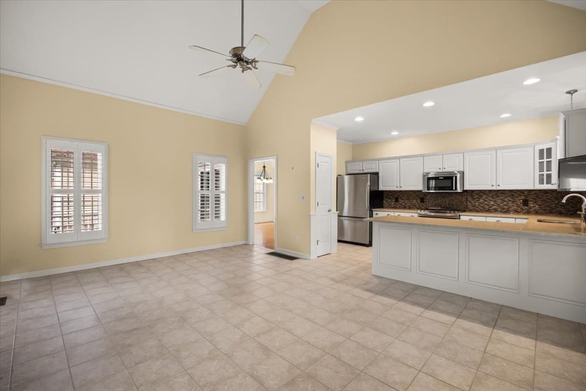 Single Family Residence at 2 Sunflower Drive # 2, Raynham MA 02767, Raynham, photo 12 of 40