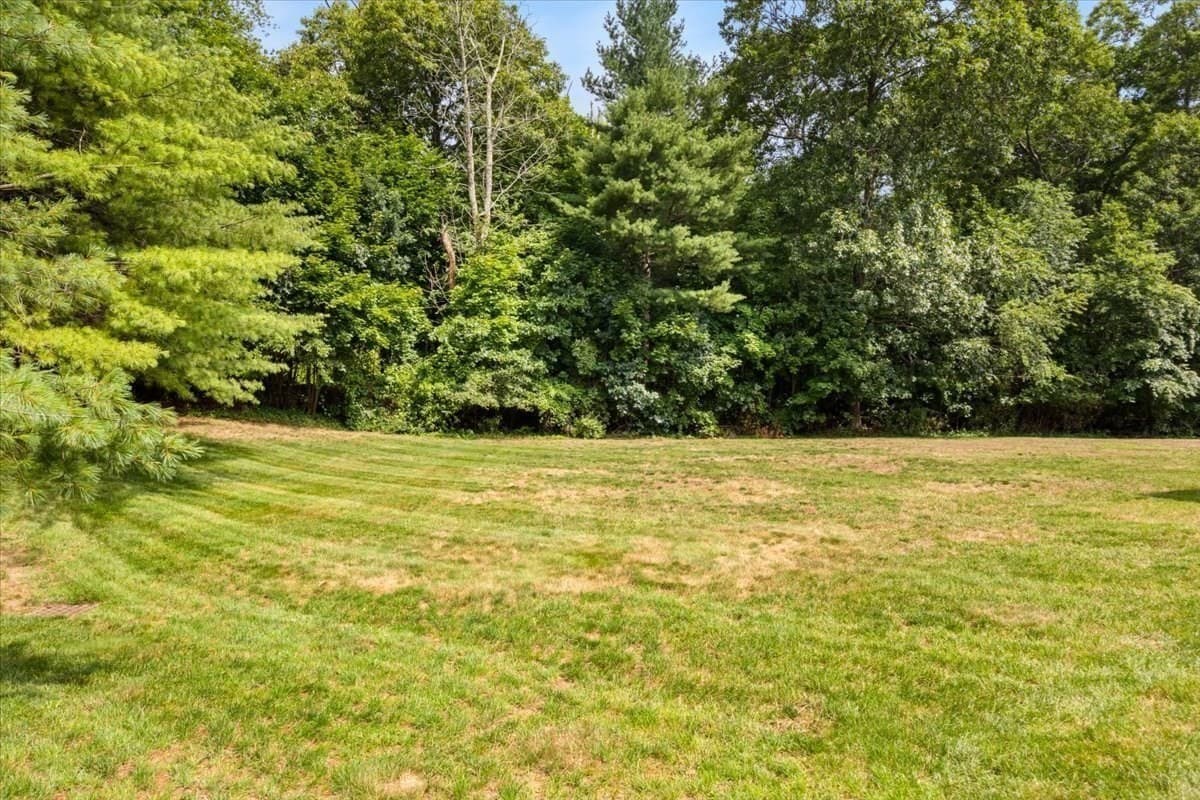 Single Family Residence at 2 Sunflower Drive # 2, Raynham MA 02767, Raynham, photo 5 of 40