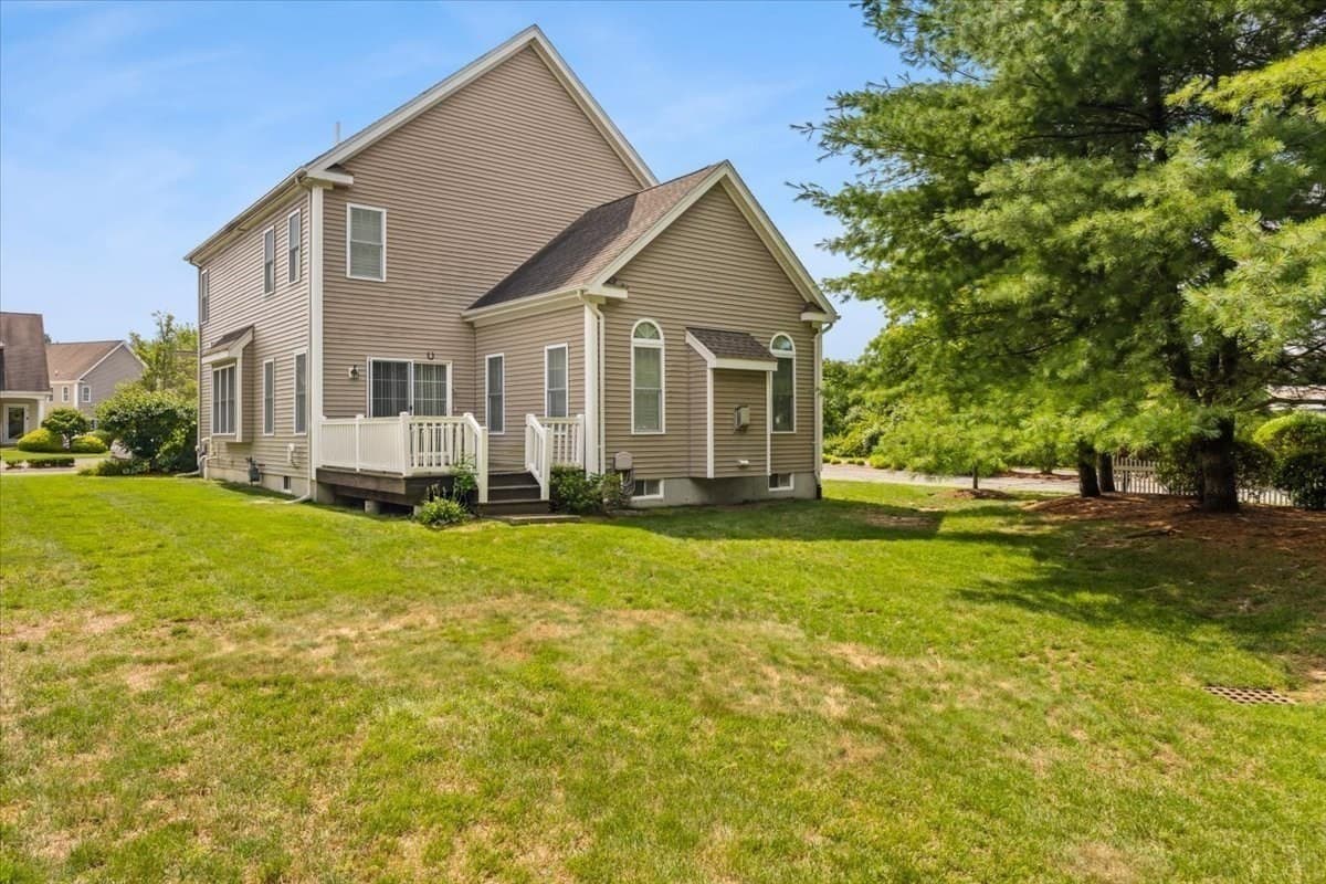 Single Family Residence at 2 Sunflower Drive # 2, Raynham MA 02767, Raynham, photo 4 of 40