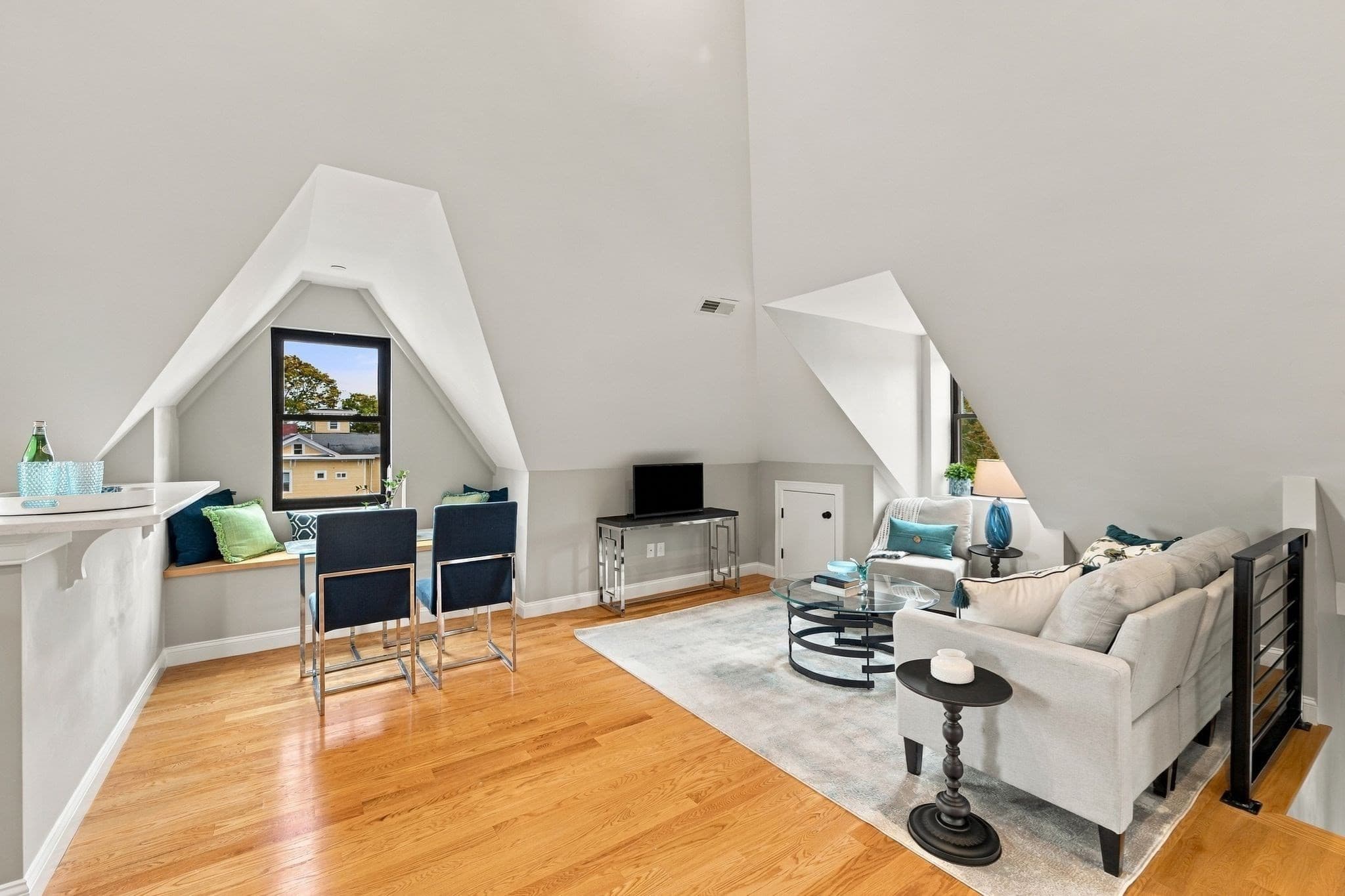 Condominium at 23 Bower St # 4, Medford MA 02155, photo 6 of 33
