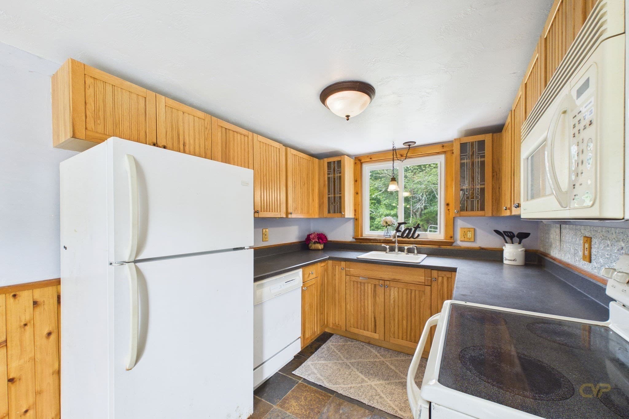 Single Family Residence at 44 Avenue A St, Wareham MA 02571, Wareham, photo 5 of 30