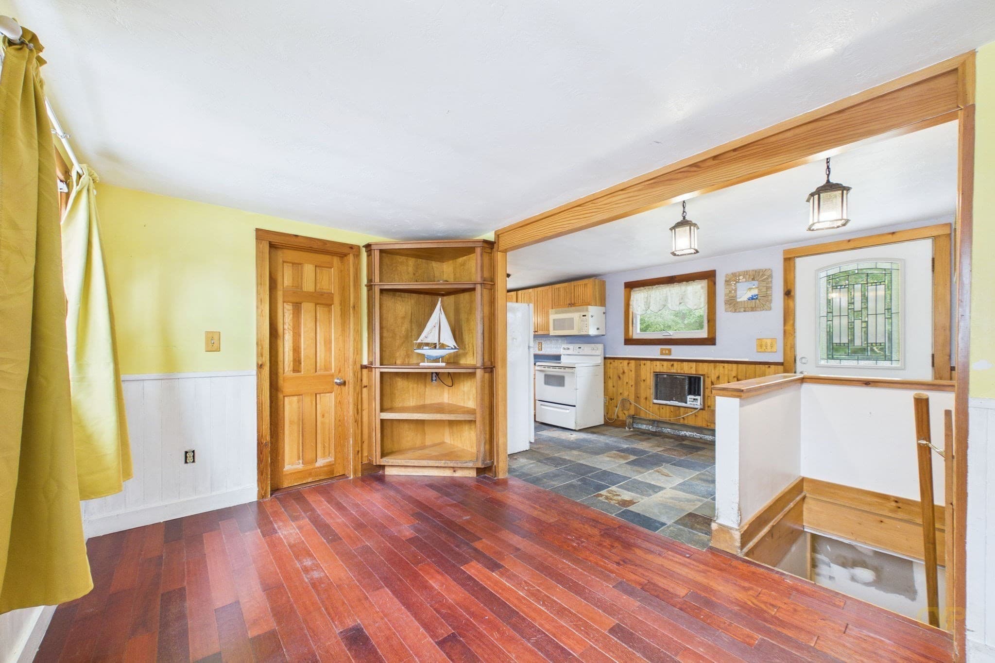 Single Family Residence at 44 Avenue A St, Wareham MA 02571, Wareham, photo 10 of 30